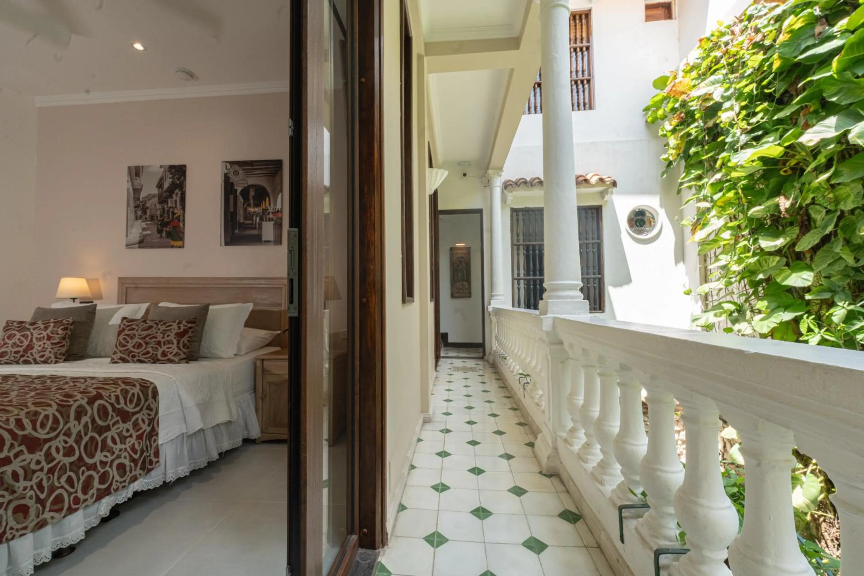 Property building, Bed in Hotel Casa La Fe