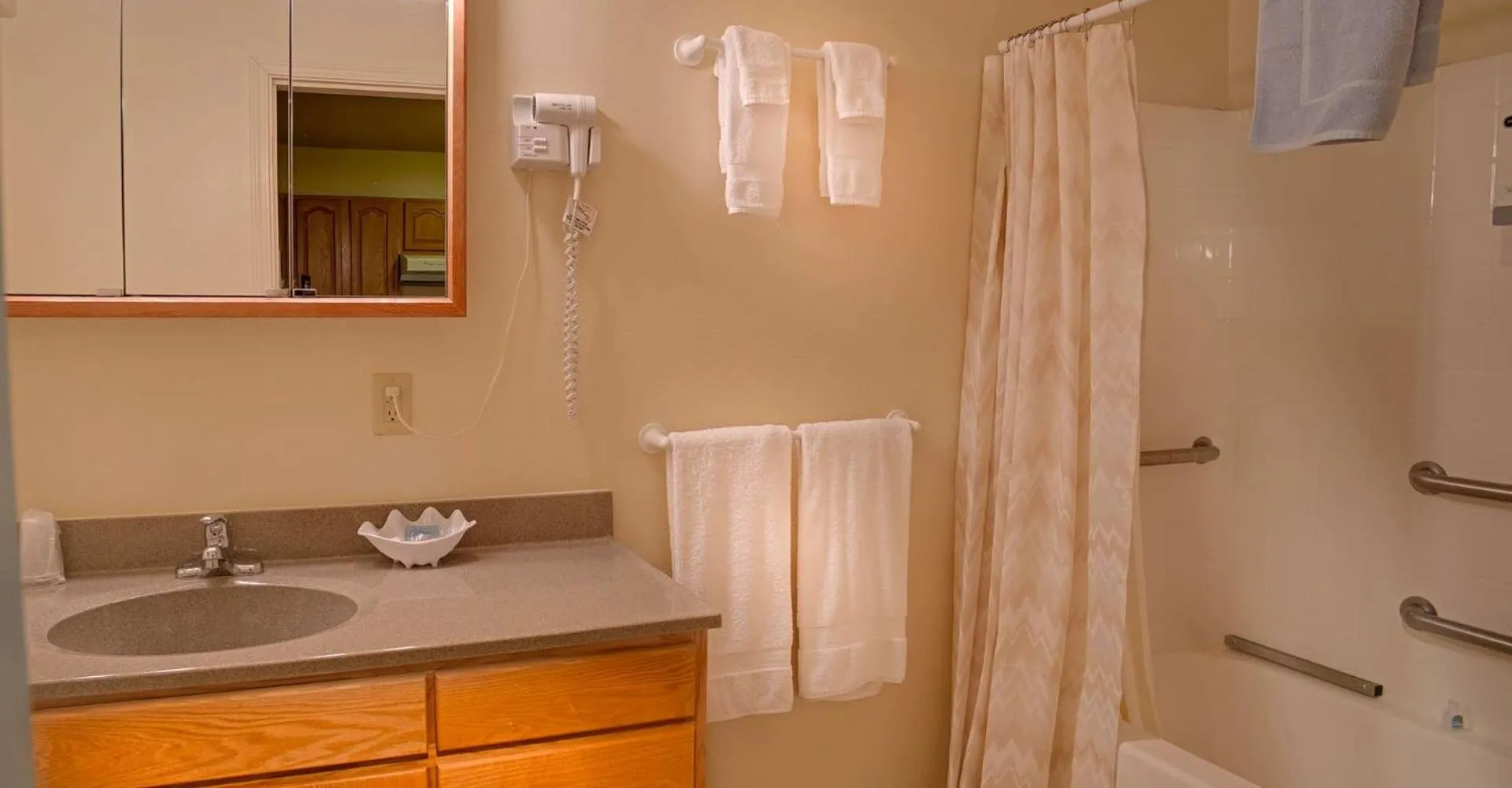 Bathroom in Inn of the Lost Coast