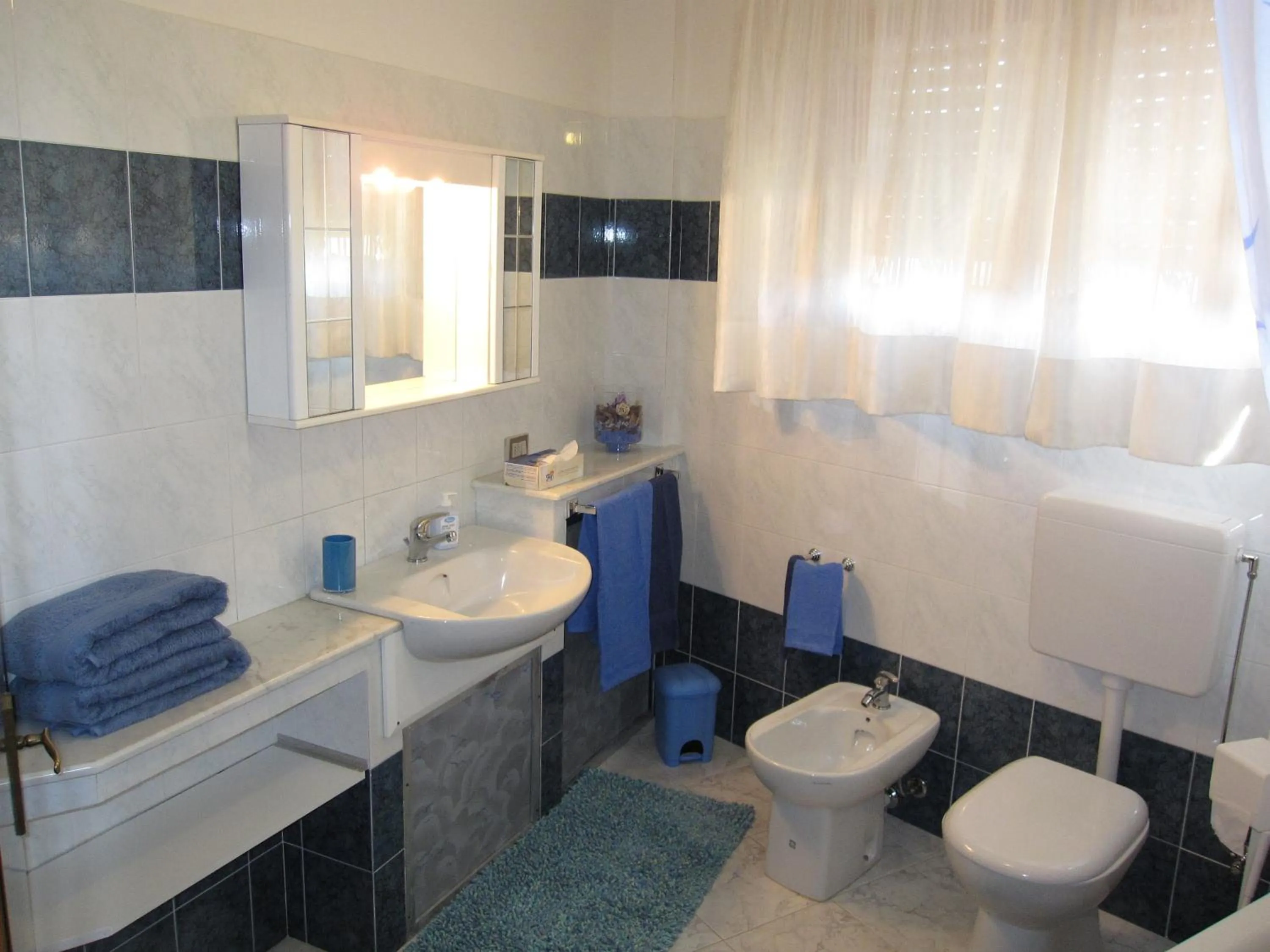 Bathroom in Magralù 2 B&B