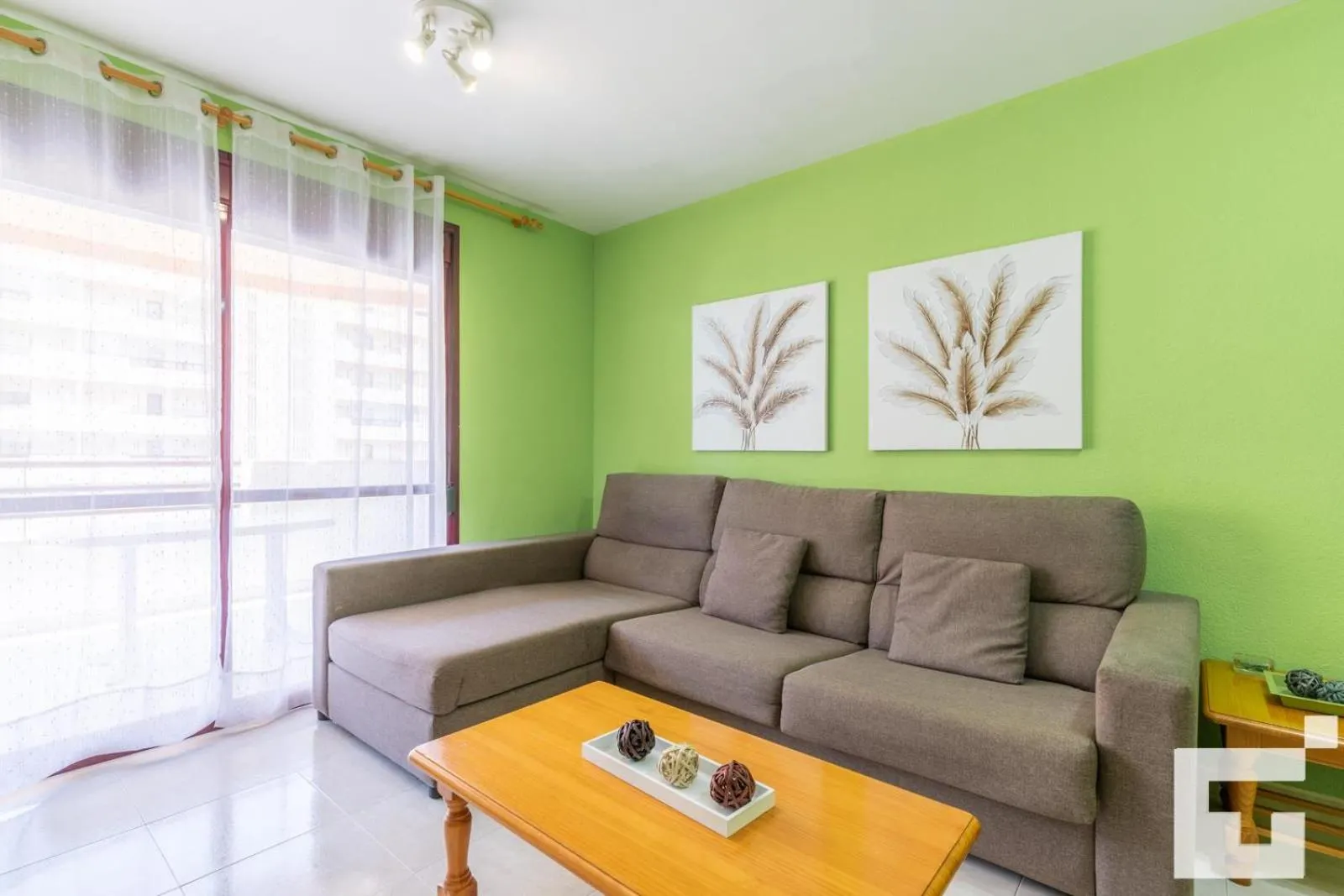 TV and multimedia in Apartamento Topacio III 24A - Grupo Turis