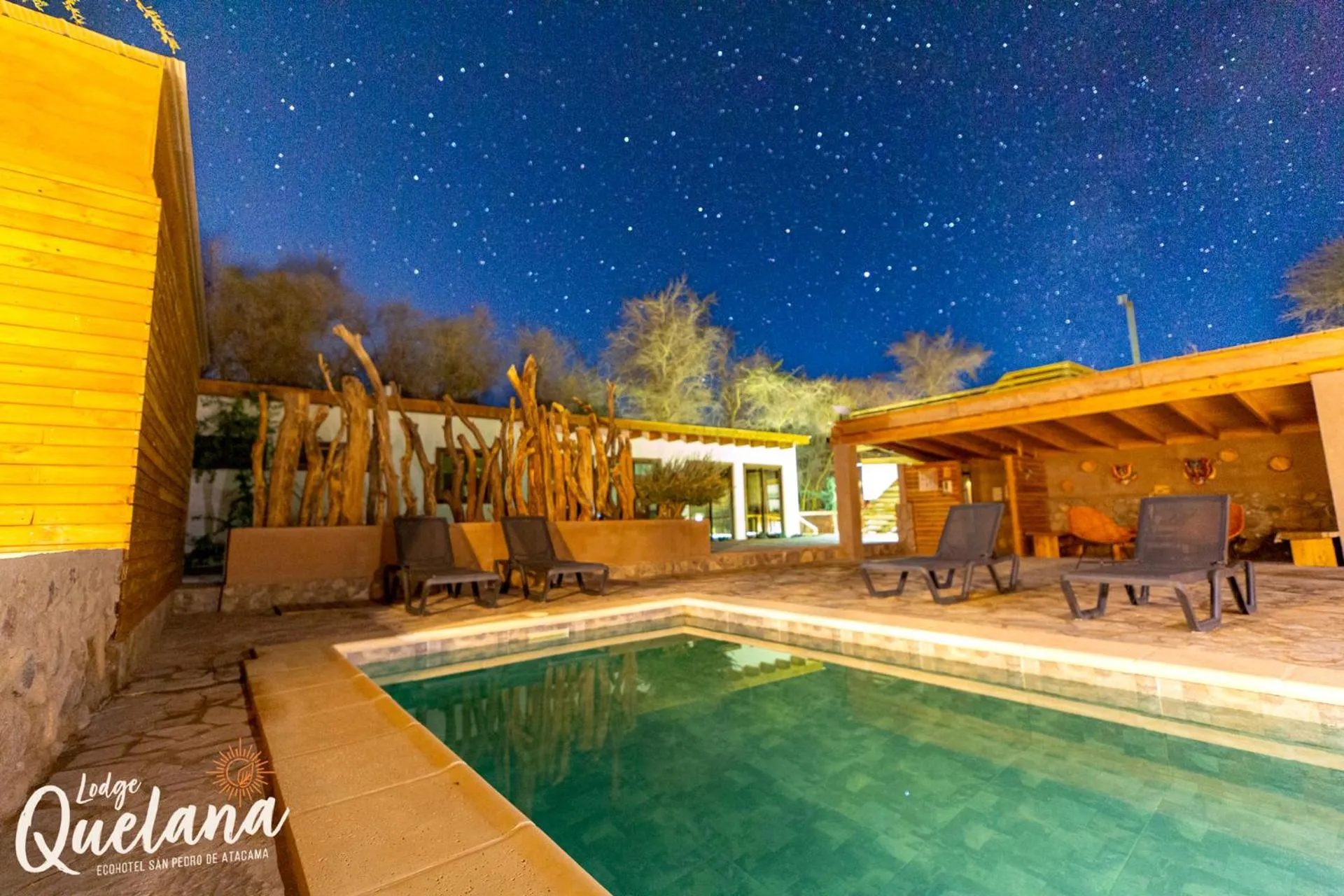 Property building in Lodge Quelana