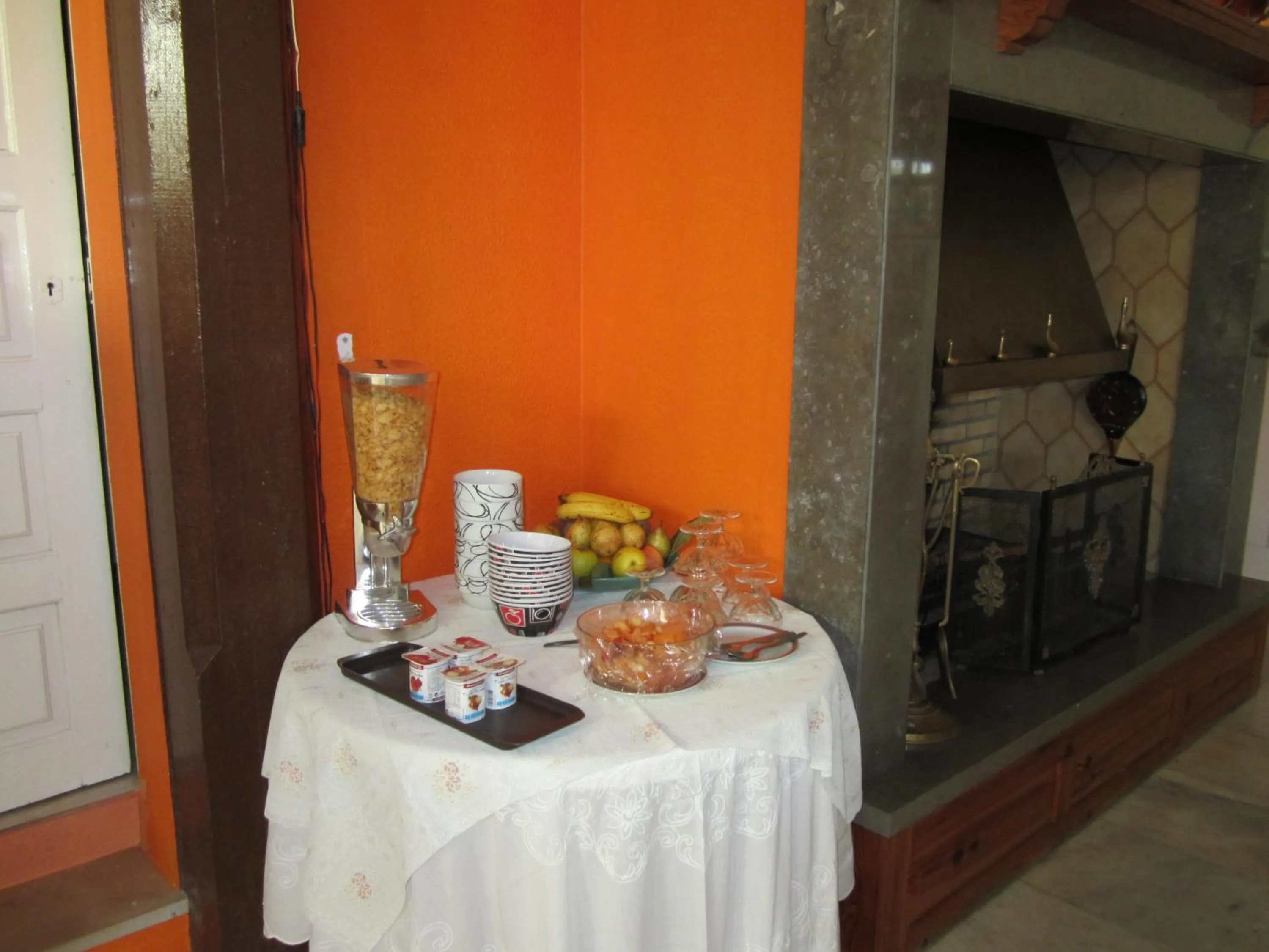 Restaurant/places to eat in Hotel Santa Rita