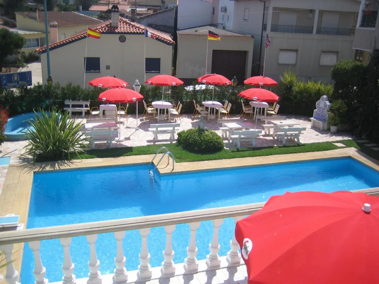 Swimming pool in Hotel Santa Rita
