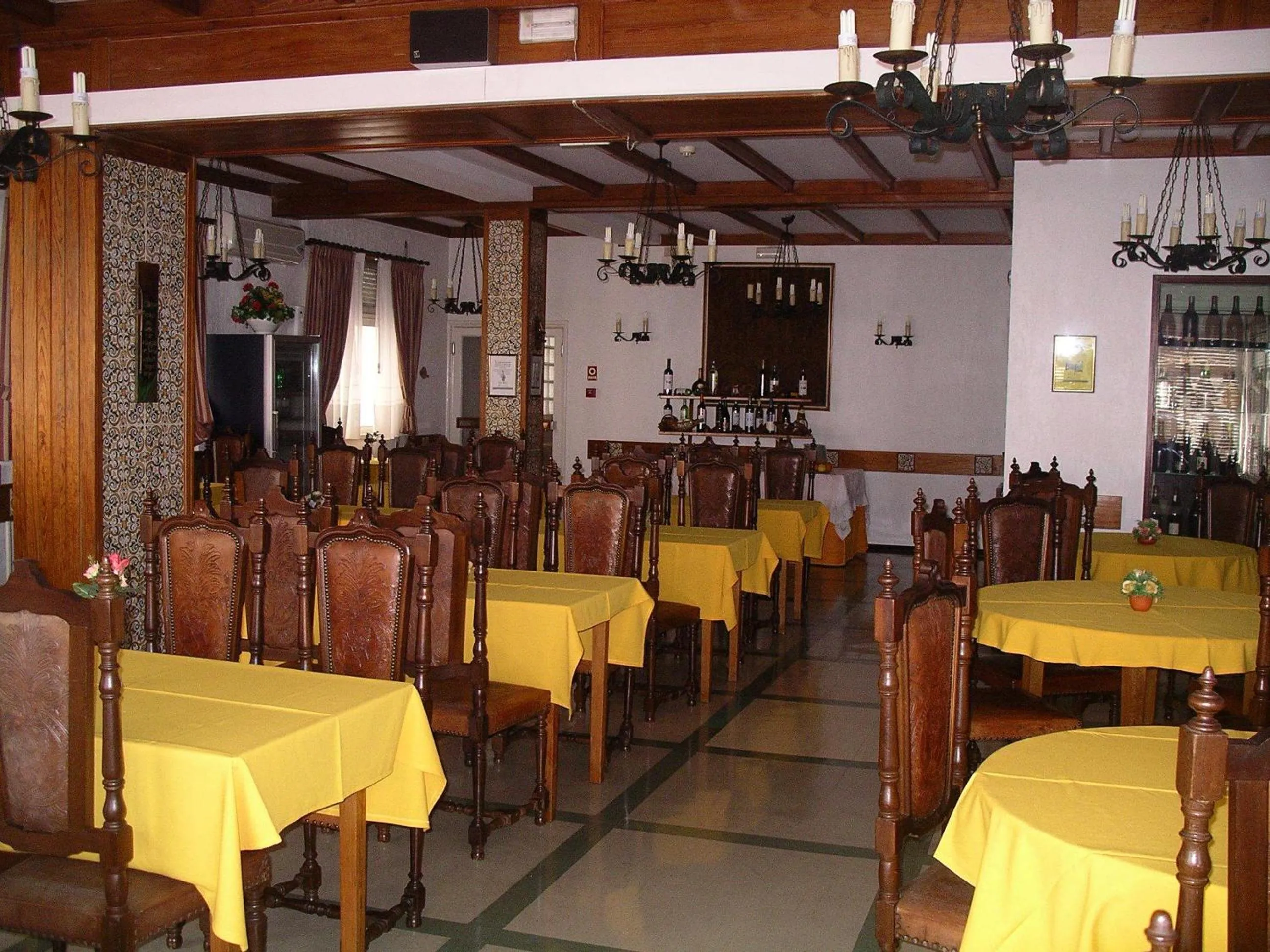 Restaurant/places to eat in Hotel Santa Rita