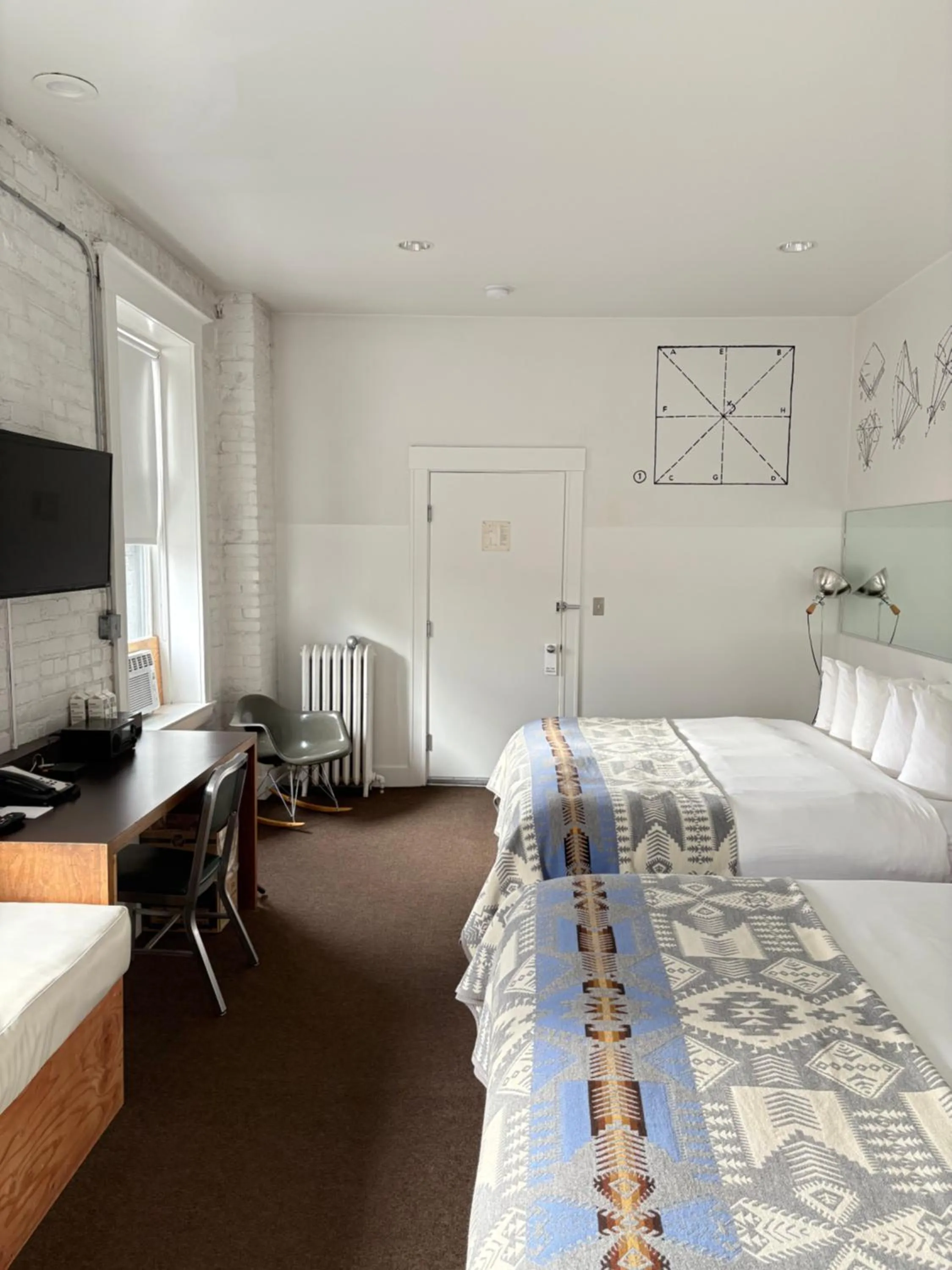 Bedroom, Bed in Ace Hotel Seattle