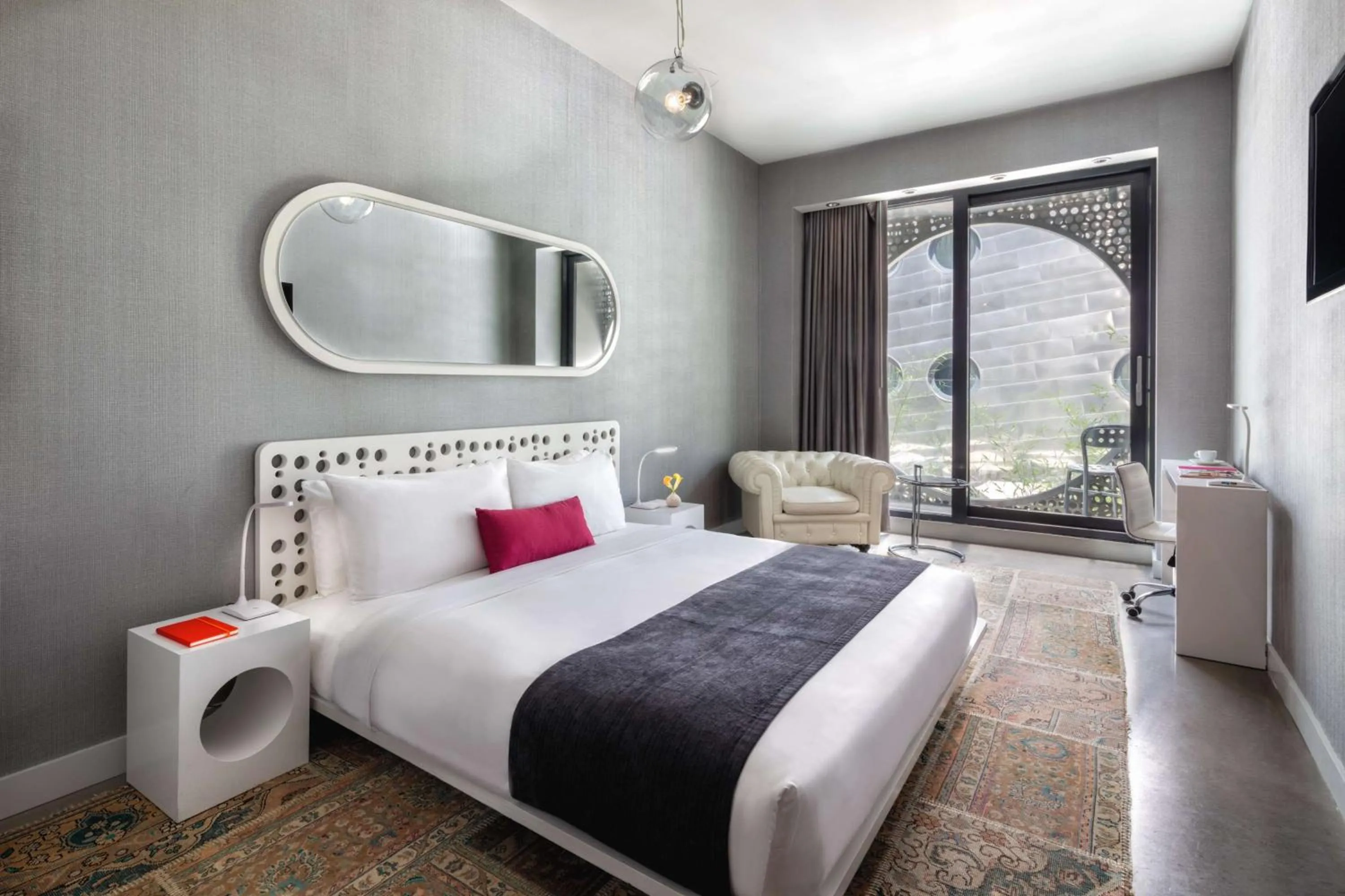 Bedroom, Bed in Dream Downtown, by Hyatt