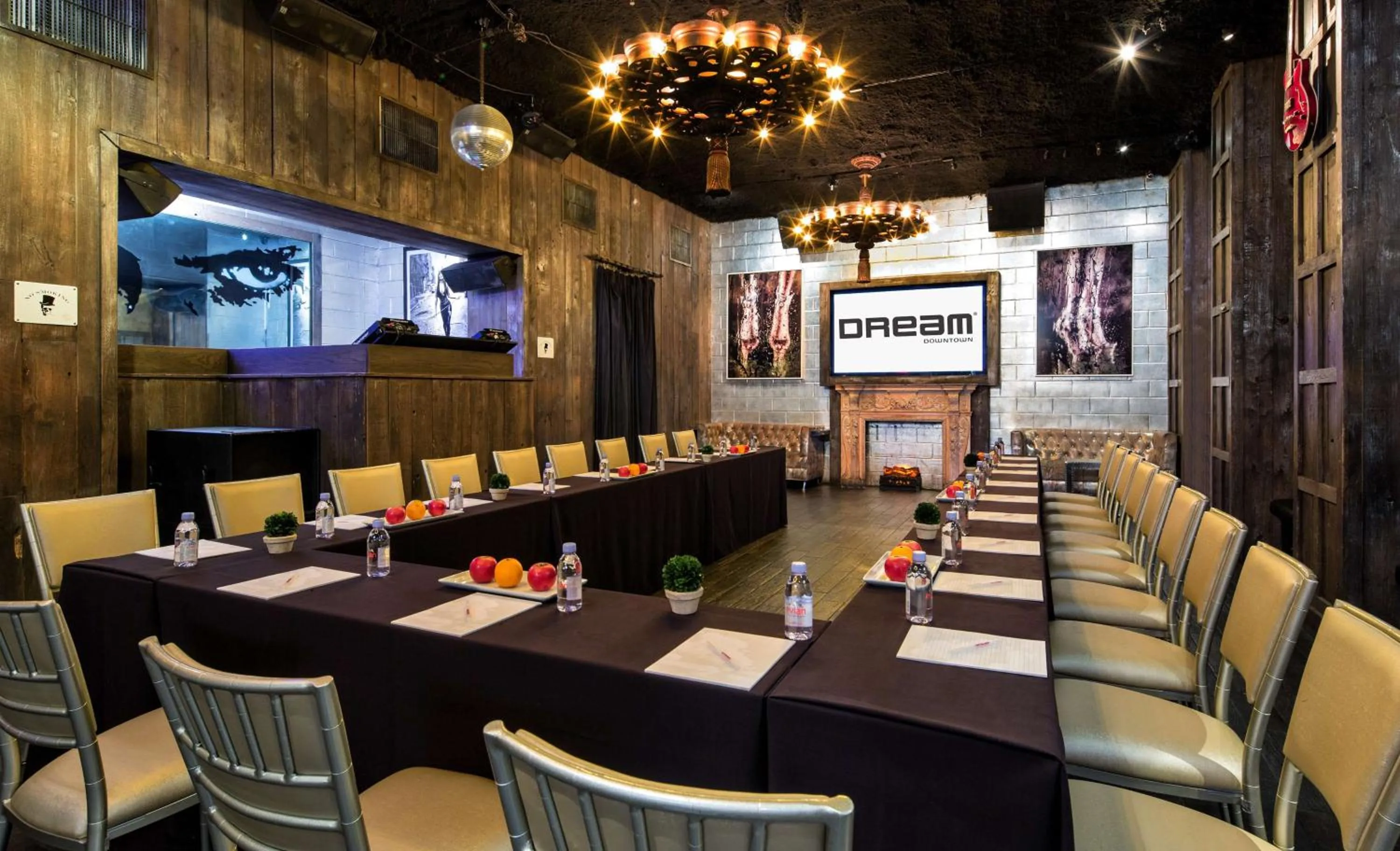 Meeting/conference room in Dream Downtown, by Hyatt