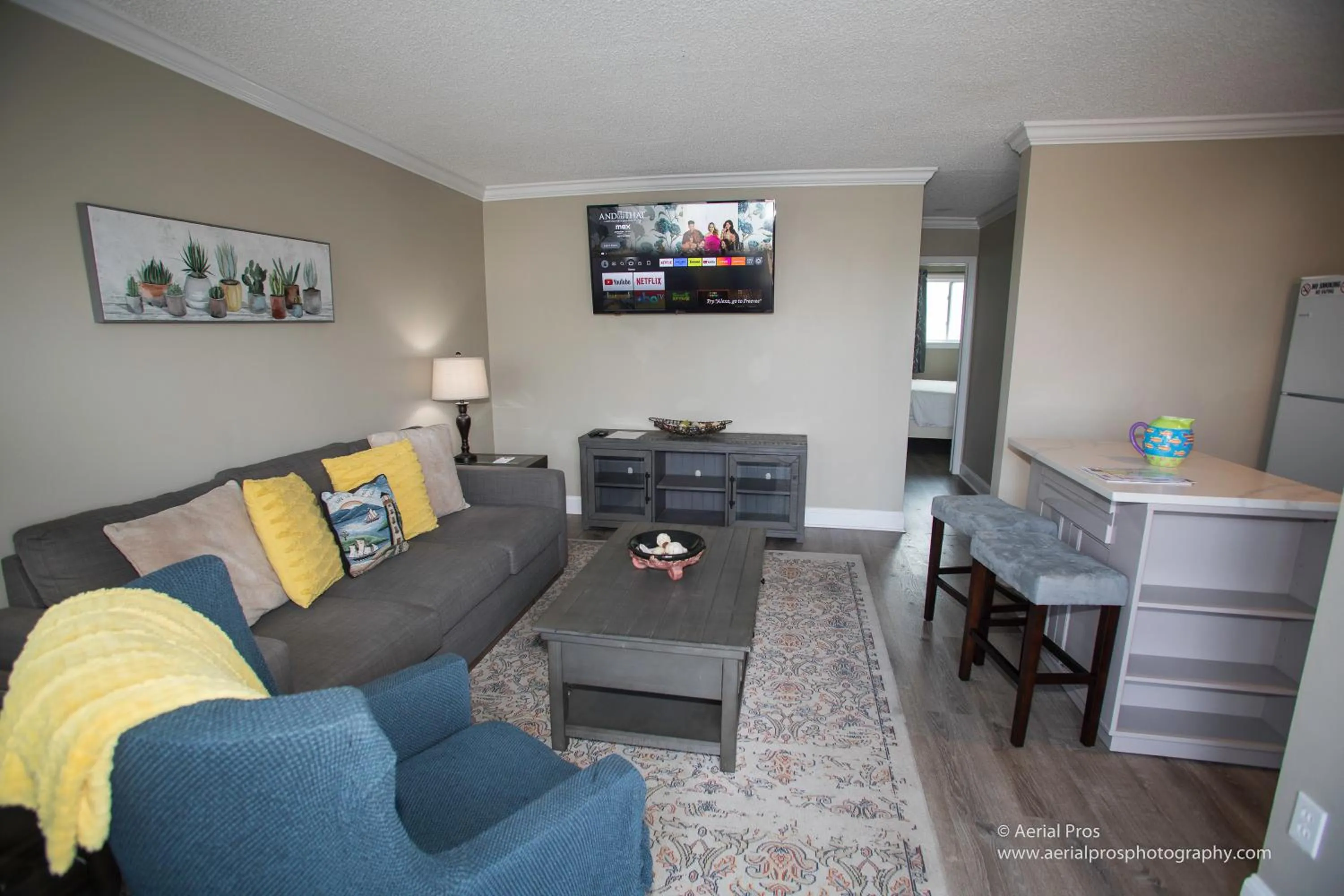 Living room in Kenny's Tipperary Inn