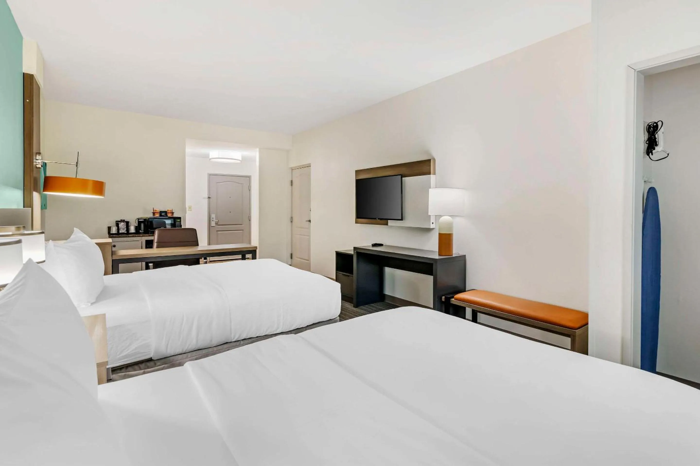 Bedroom, Bed in Comfort Suites Valdosta Mall Area