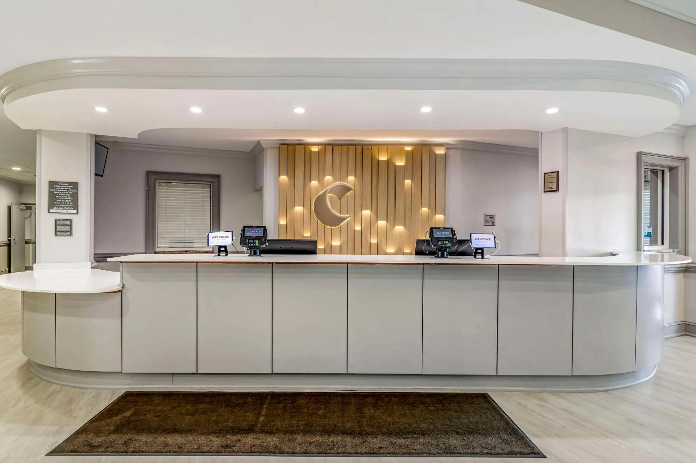 Lobby or reception in Comfort Suites Valdosta Mall Area