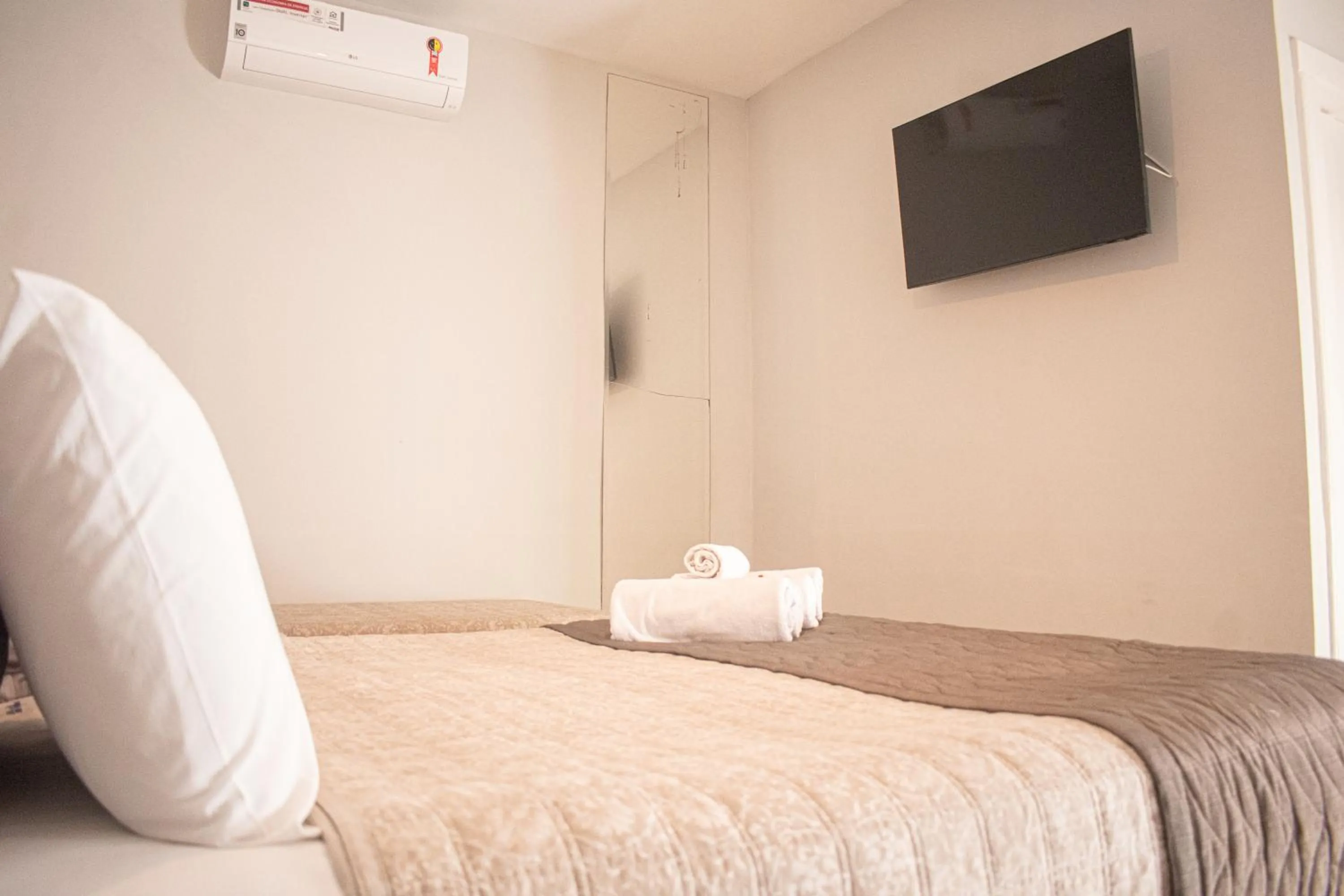 Bedroom, Bed in Pousada Villa Alferes