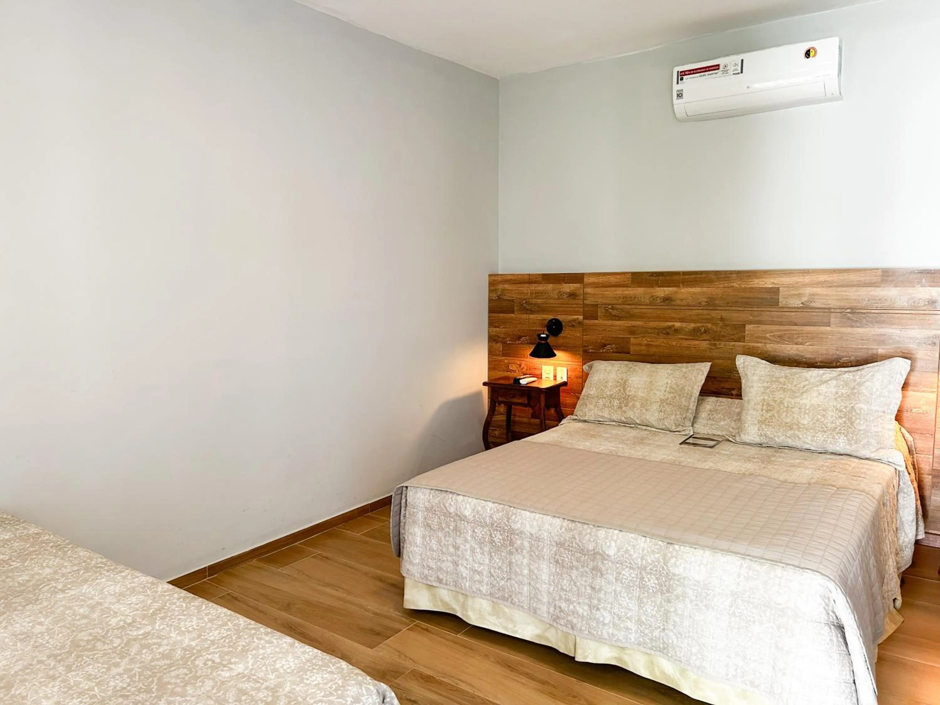 Bedroom, Bed in Pousada Villa Alferes