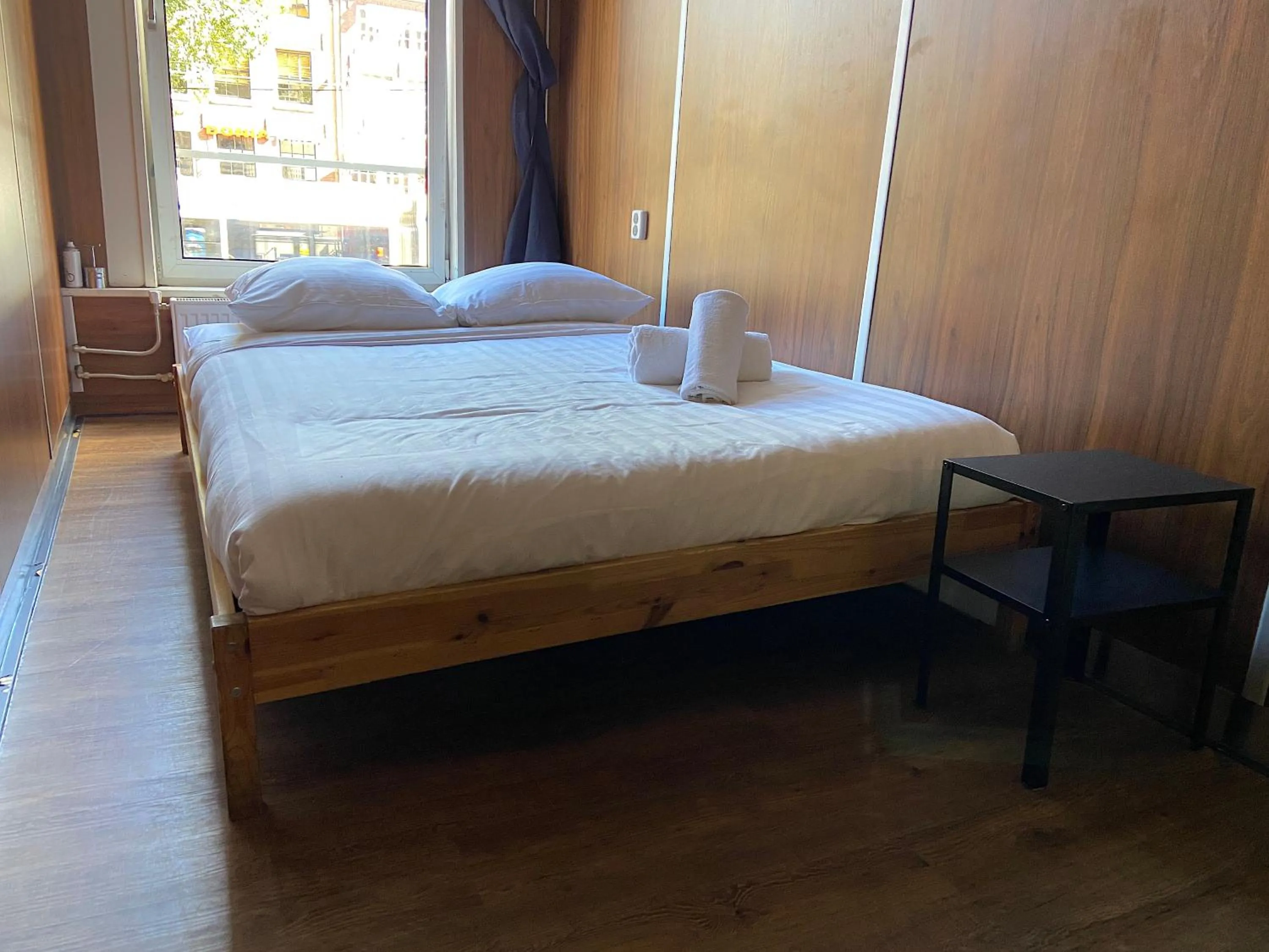 Bed in Hostel Utopia