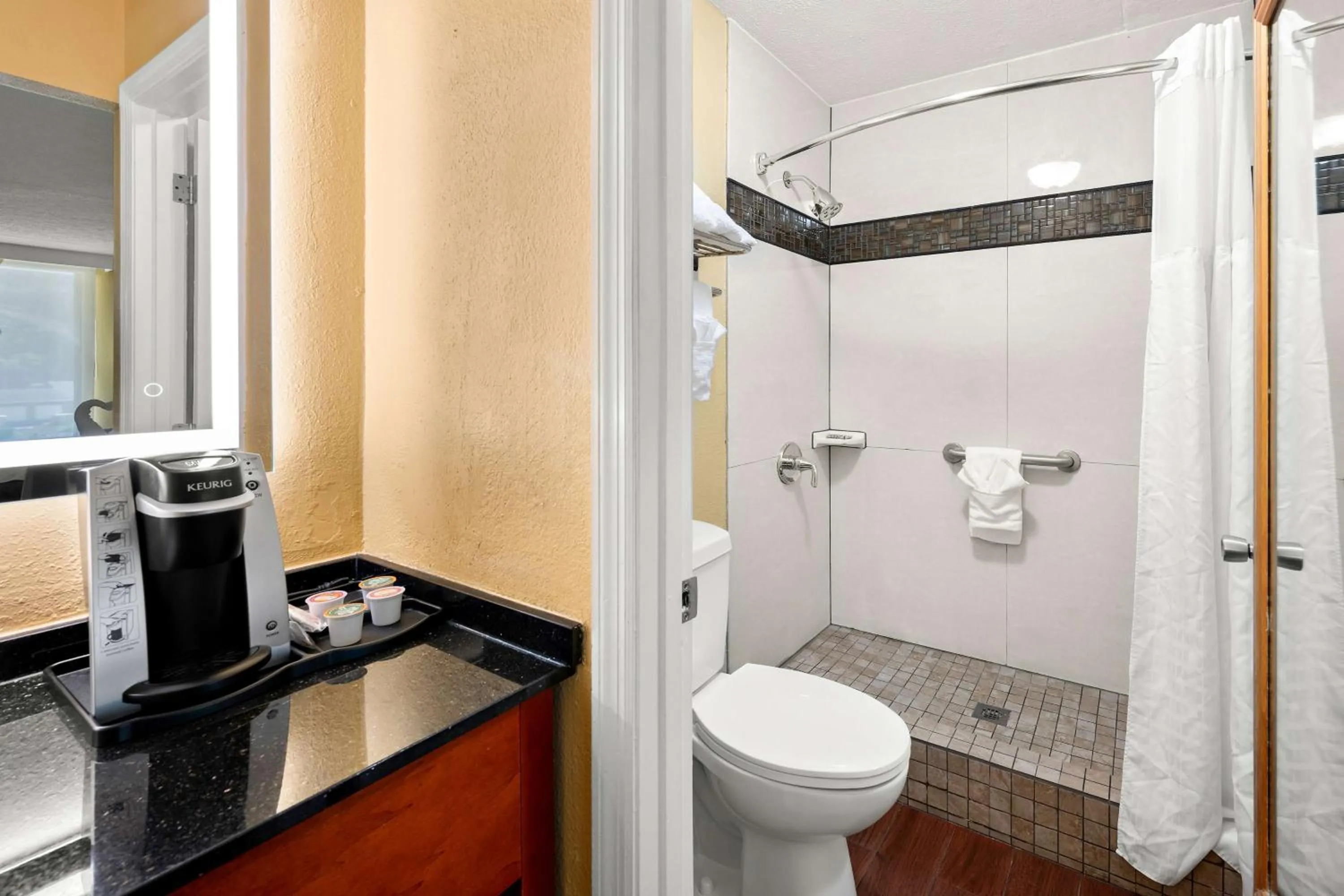 Bathroom in Best Western Corbin Inn