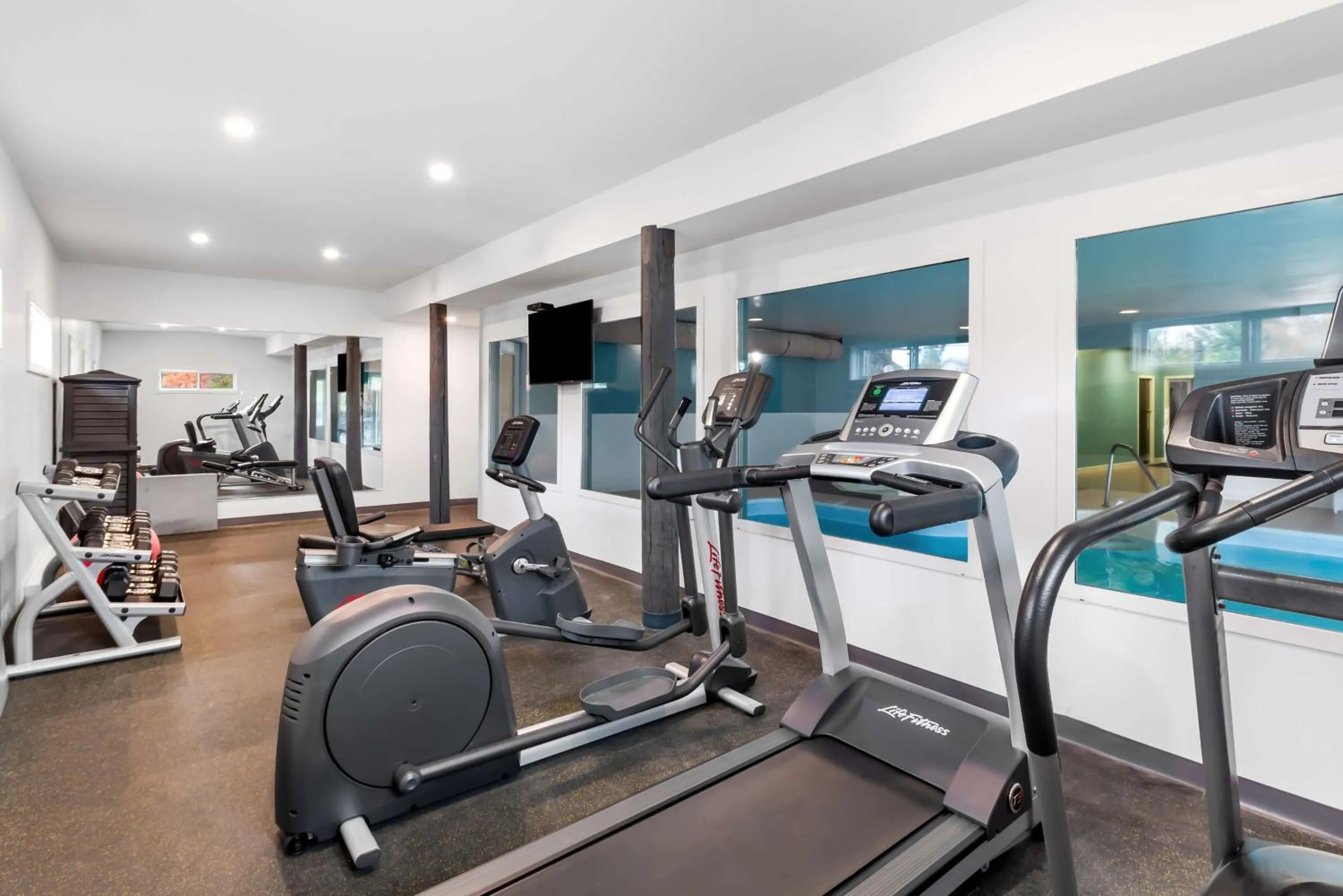 Fitness centre/facilities in Travelodge by Wyndham Parksville