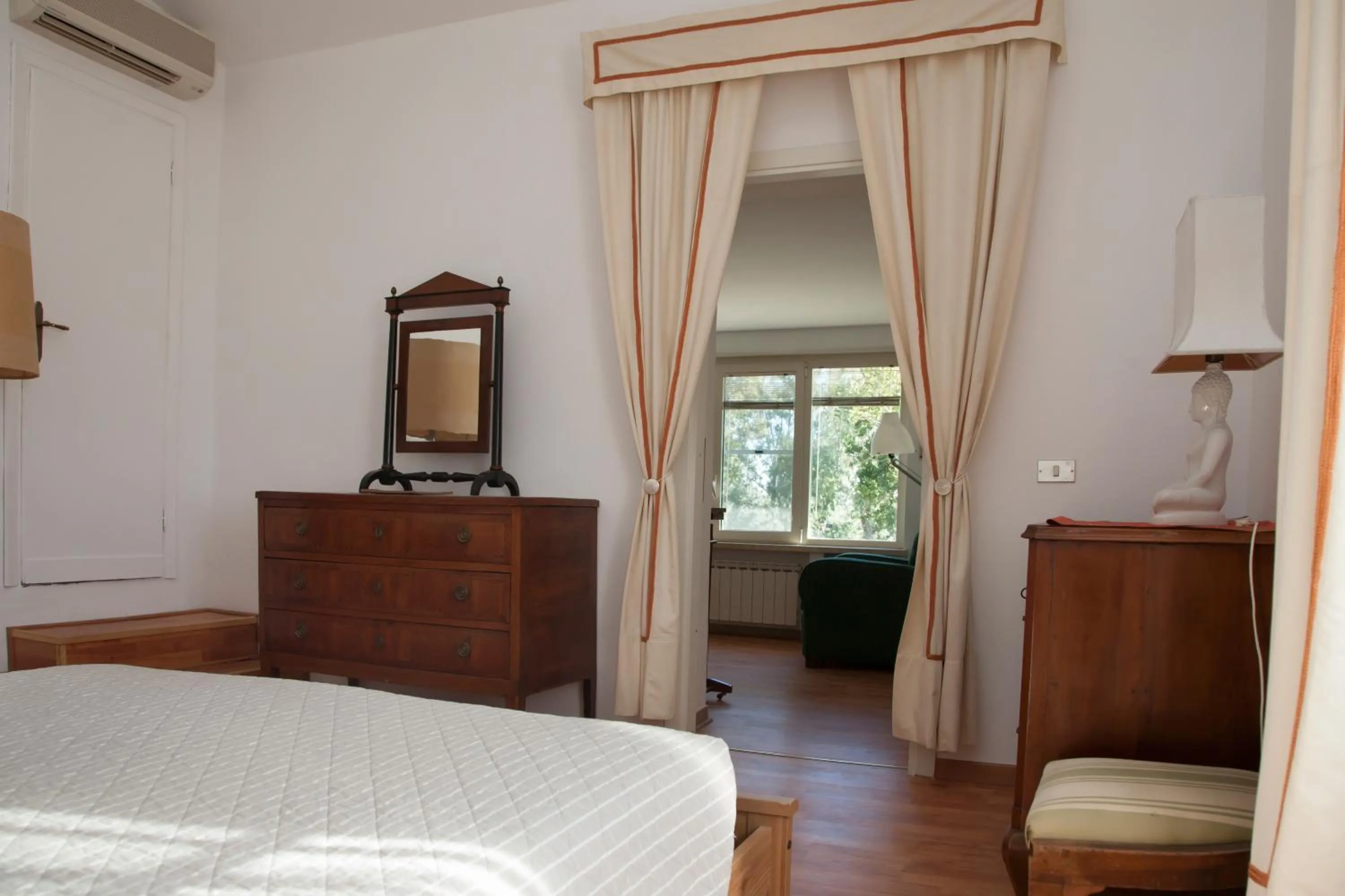 Bedroom, Bed in Poderi di Tragliatella