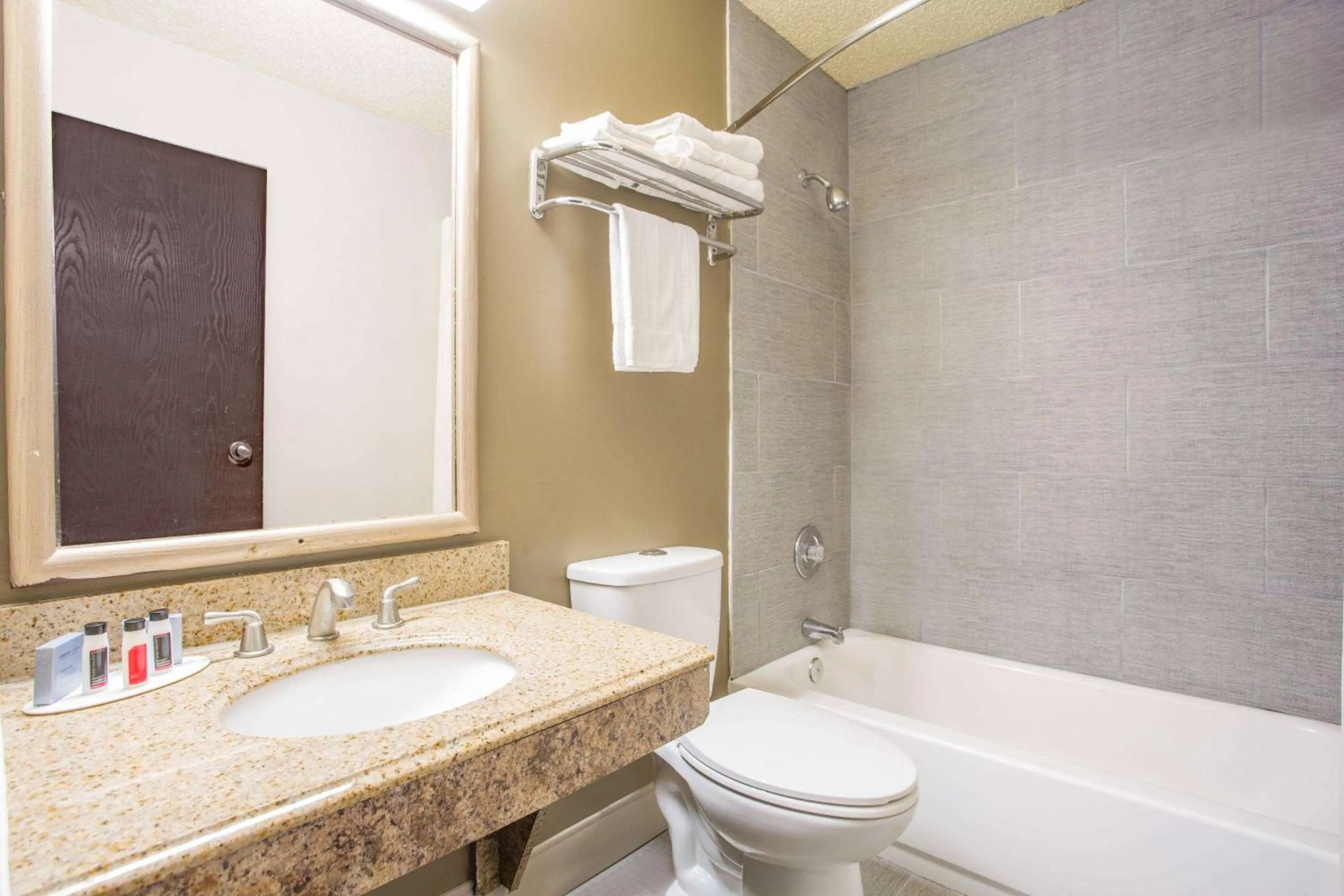 Bathroom in Super 8 by Wyndham Waldorf
