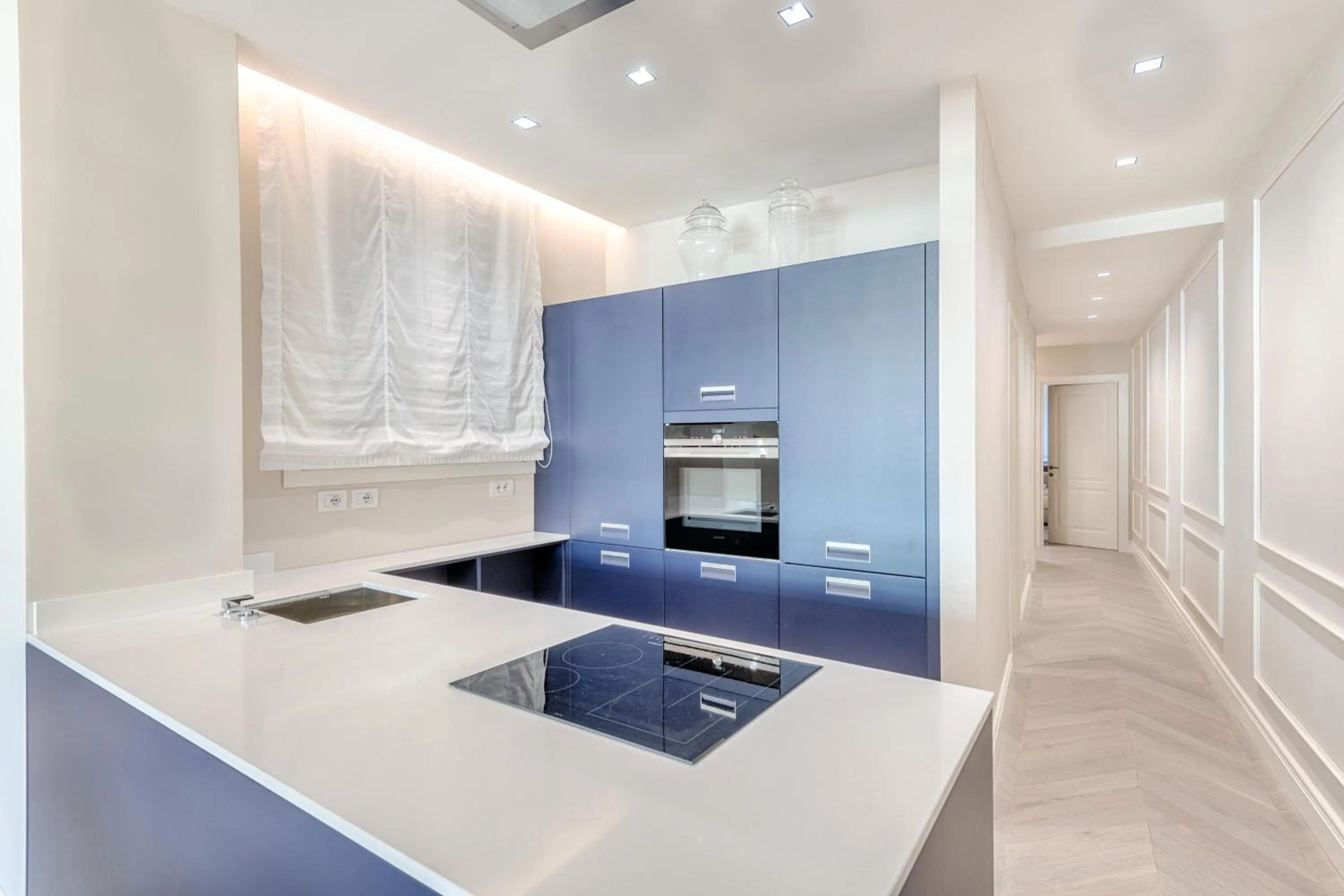 Kitchen or kitchenette in Luxury Blue River by Mmega