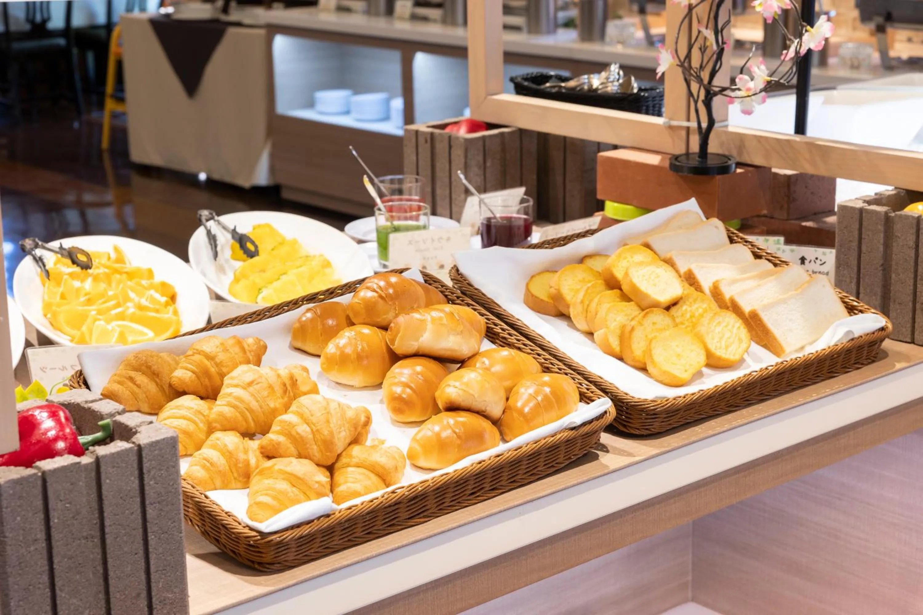 Breakfast in Hotel Edel Warme