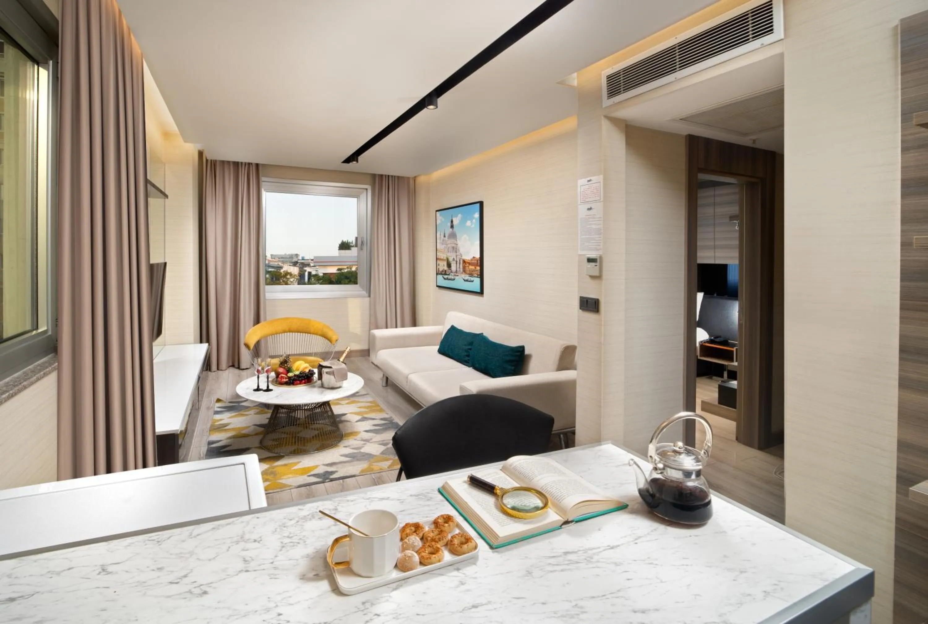 Living room in Nish Palace Exlusive Suites