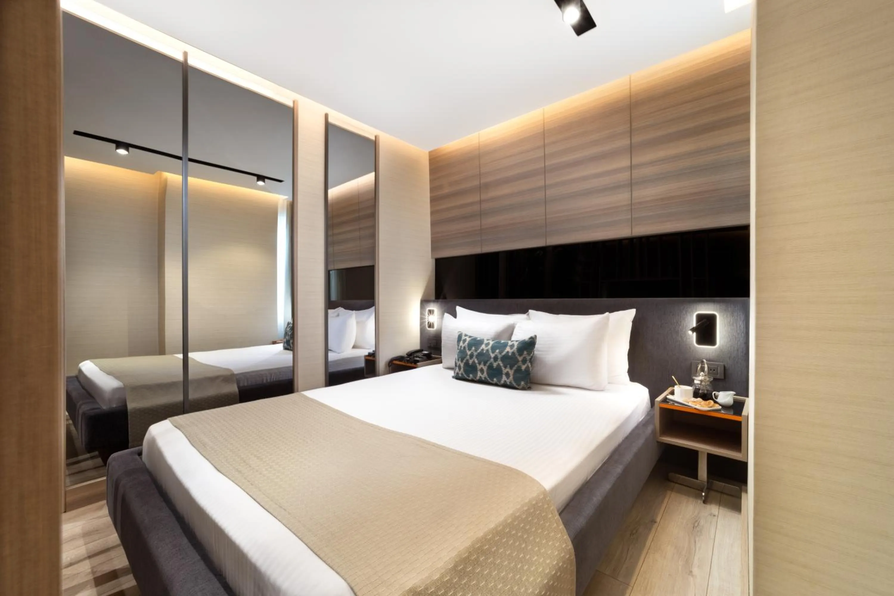 Bed in Nish Palace Exlusive Suites