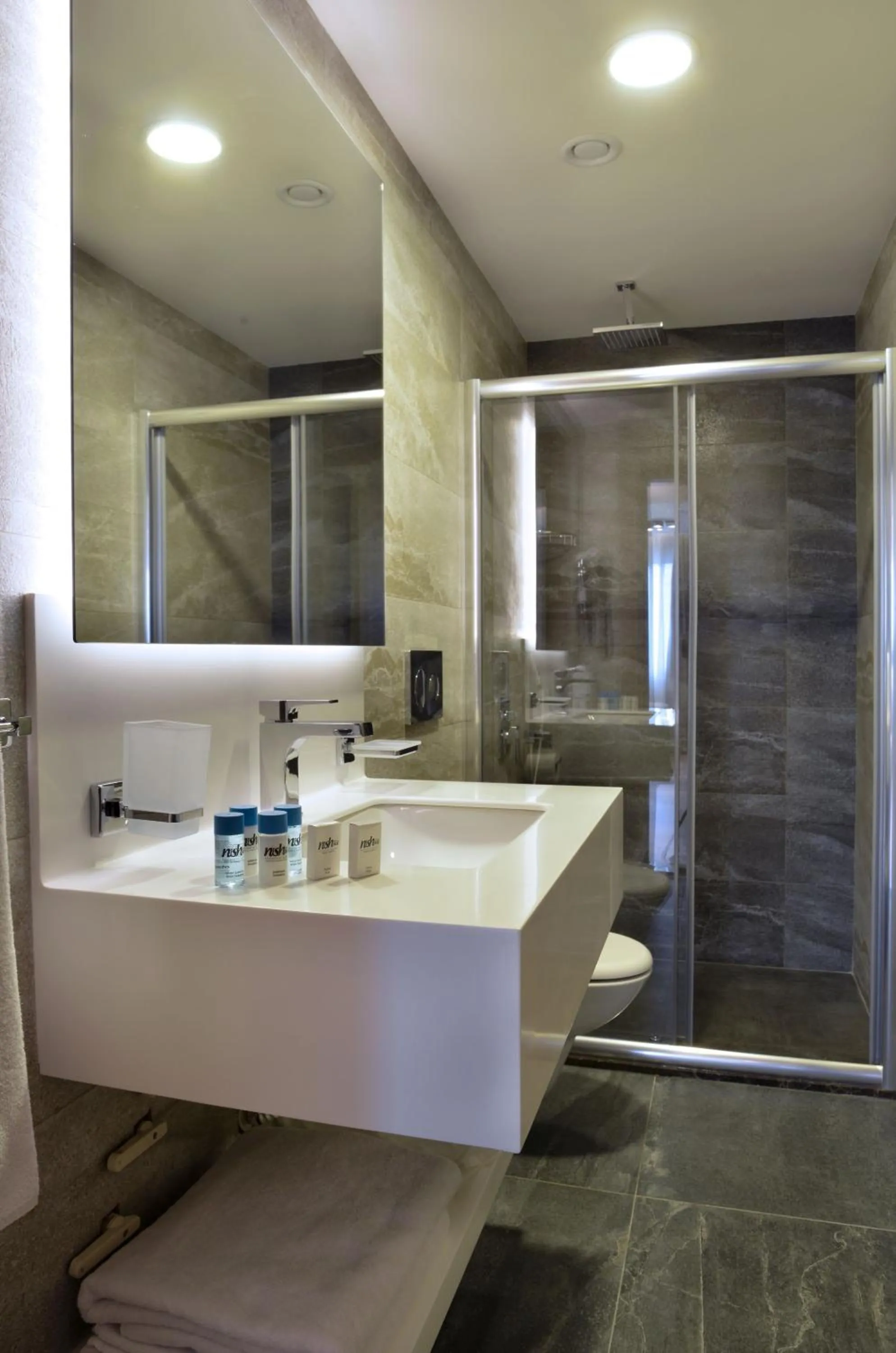 Bathroom in Nish Palace Exlusive Suites