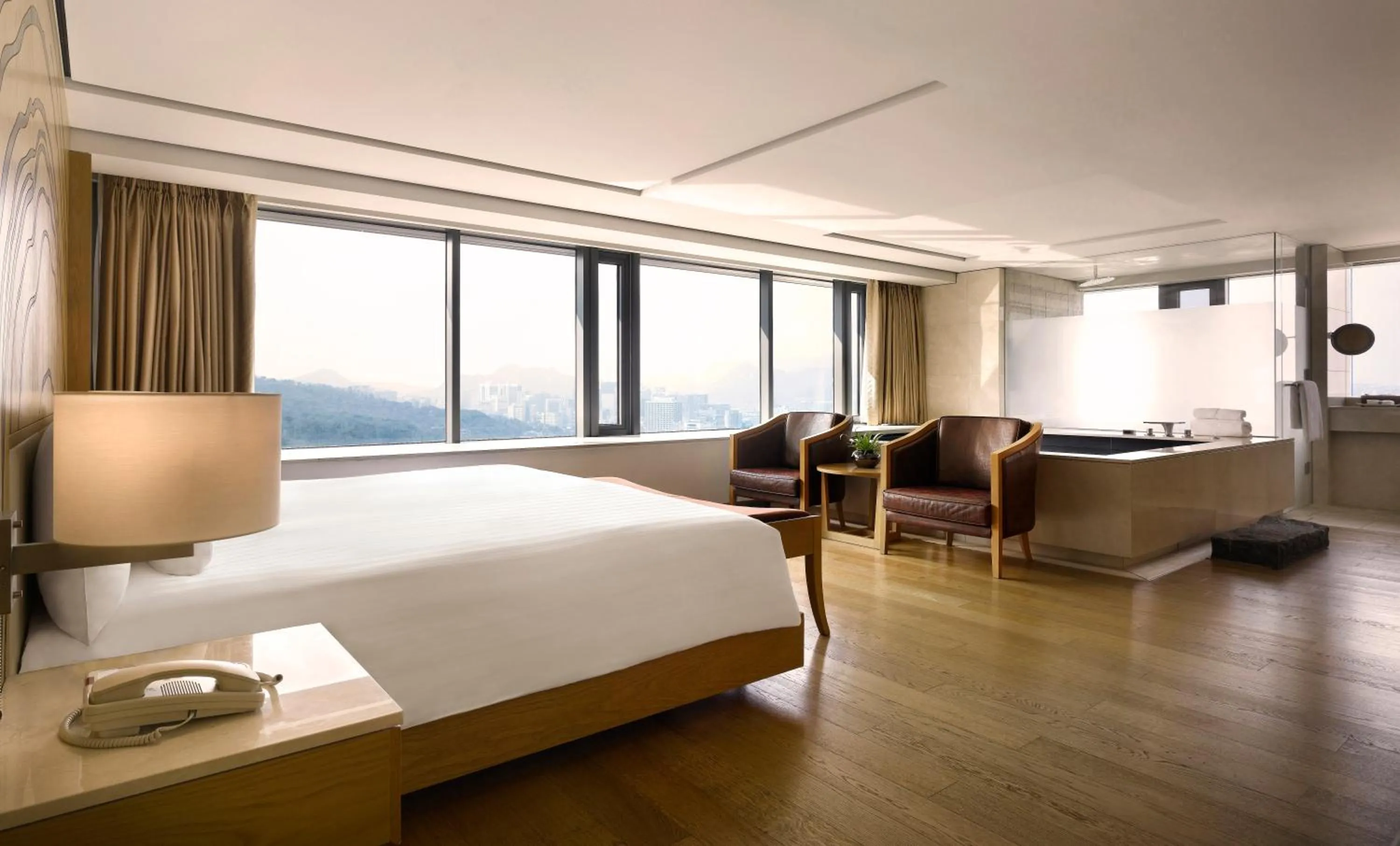 Bed in Banyan Tree Club & Spa Seoul