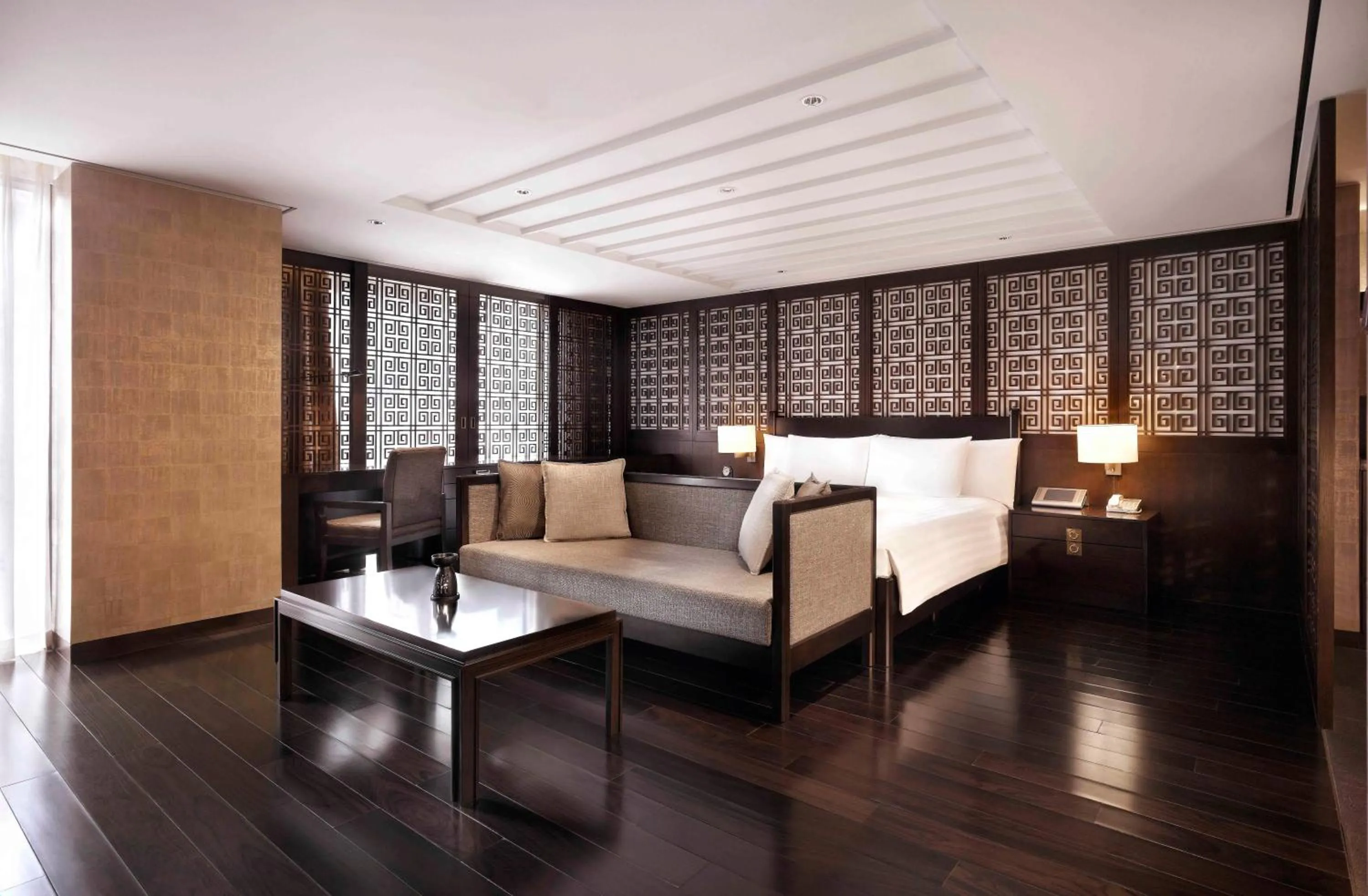 Bed in Banyan Tree Club & Spa Seoul