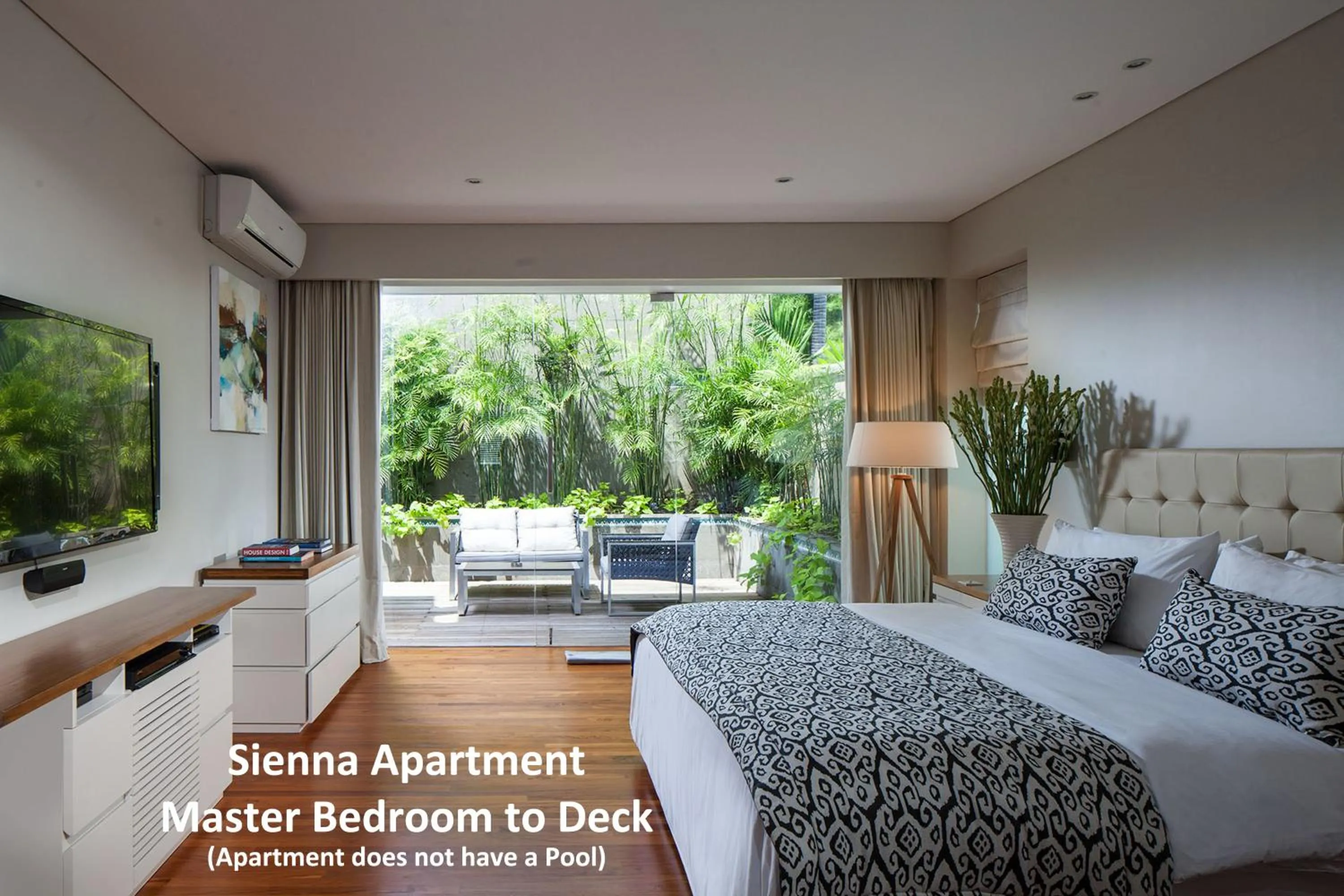 Bedroom, Bed in Sienna Villas Seminyak
