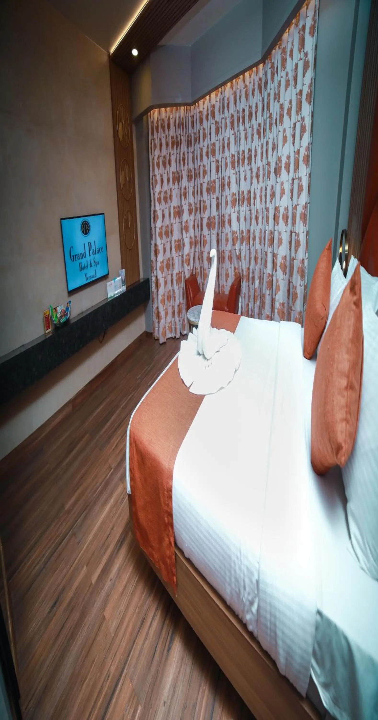 Bedroom, Bed in Grand Palace Hotel & Spa