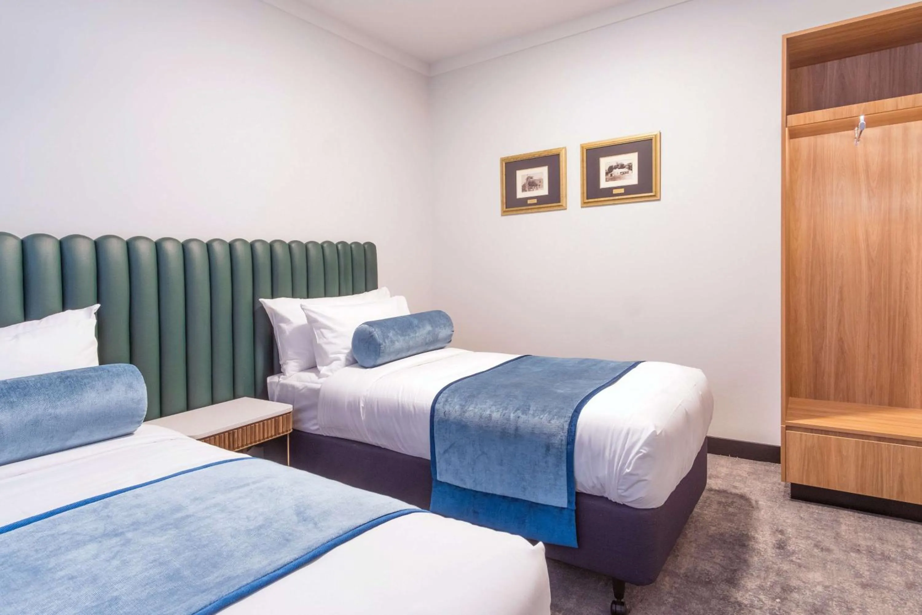 Photo of the whole room, Bed in Powerhouse Hotel Tamworth by Rydges