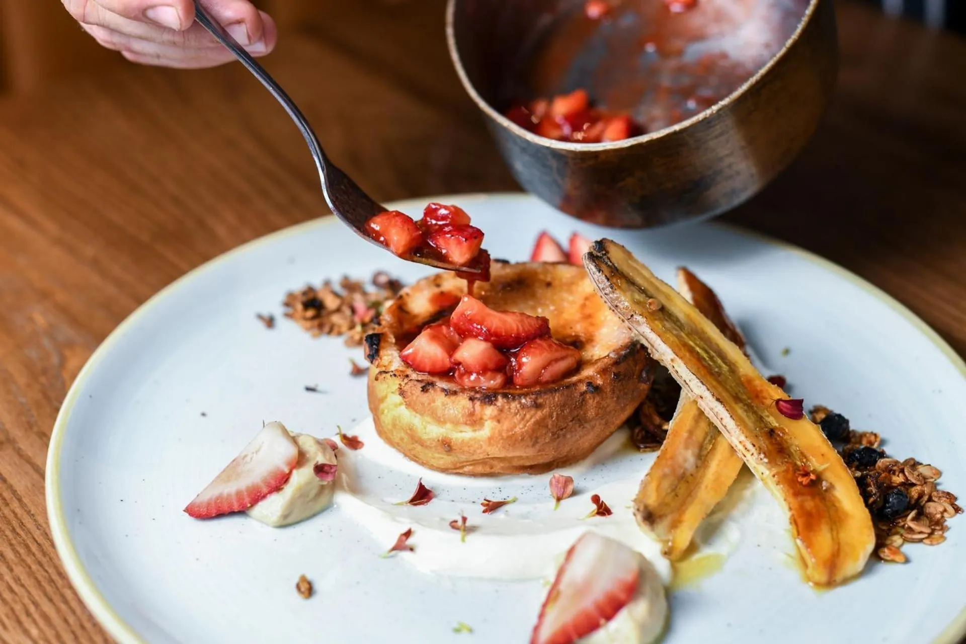 Breakfast in Powerhouse Hotel Tamworth by Rydges