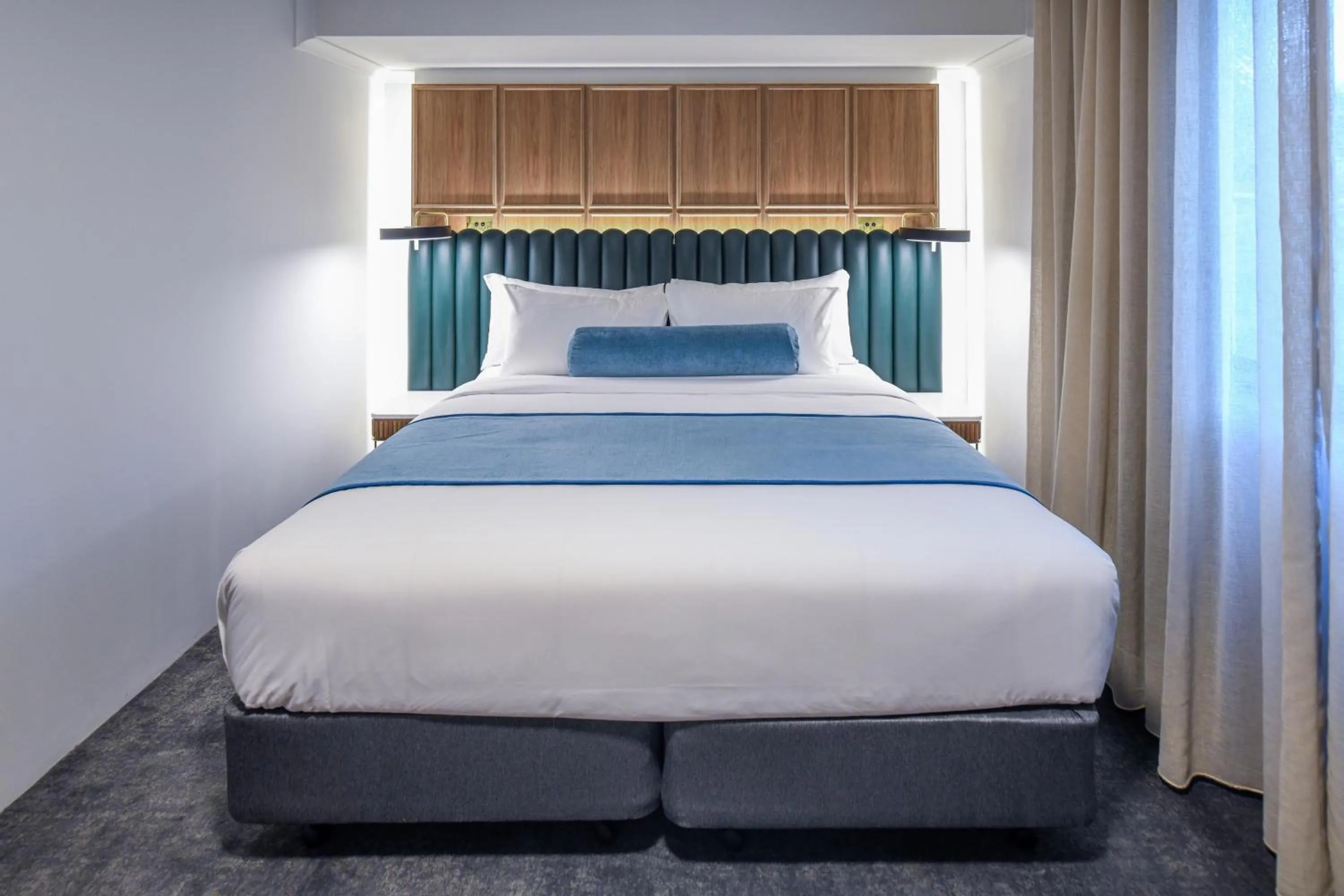 Bed in Powerhouse Hotel Tamworth by Rydges