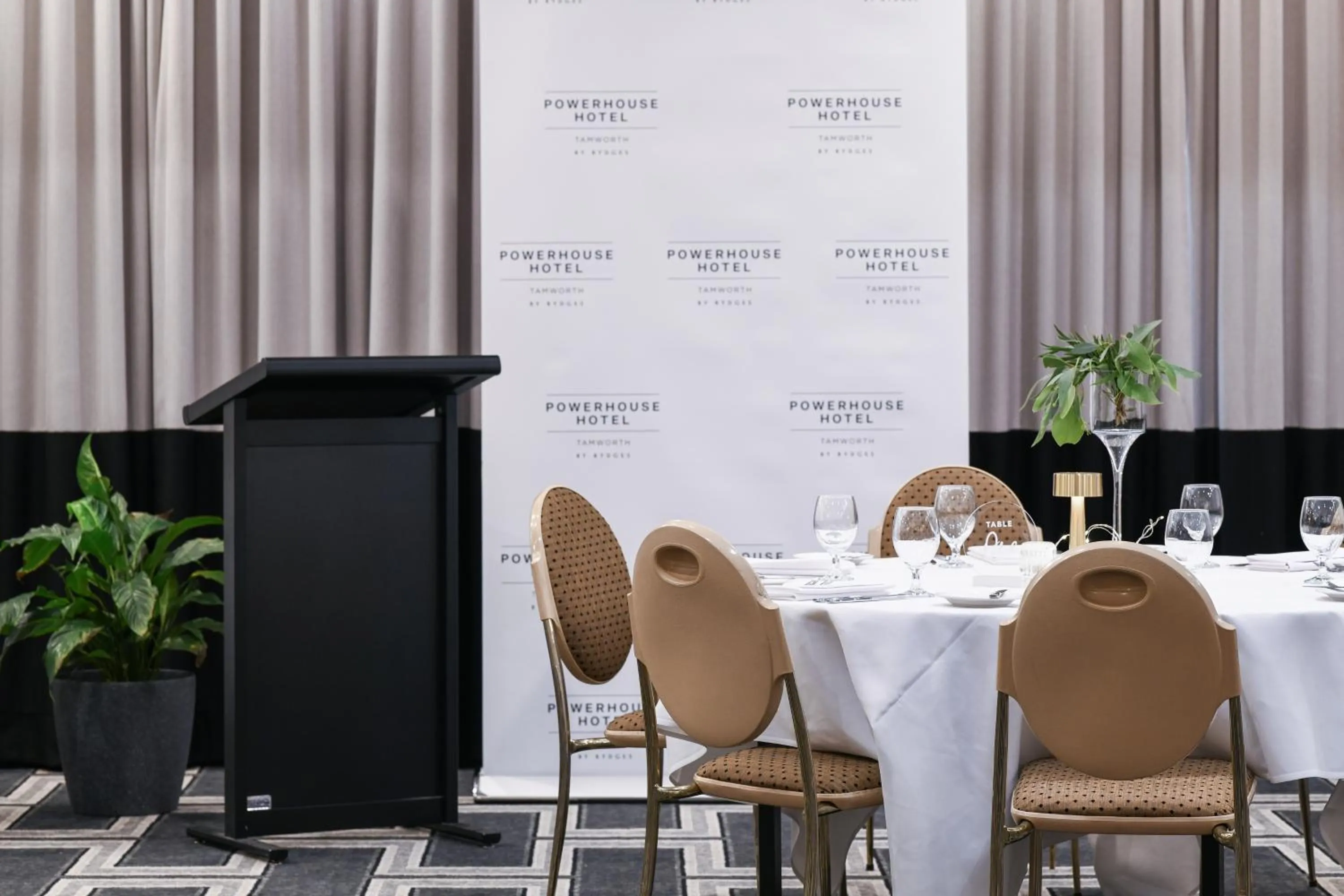 Banquet/Function facilities in Powerhouse Hotel Tamworth by Rydges