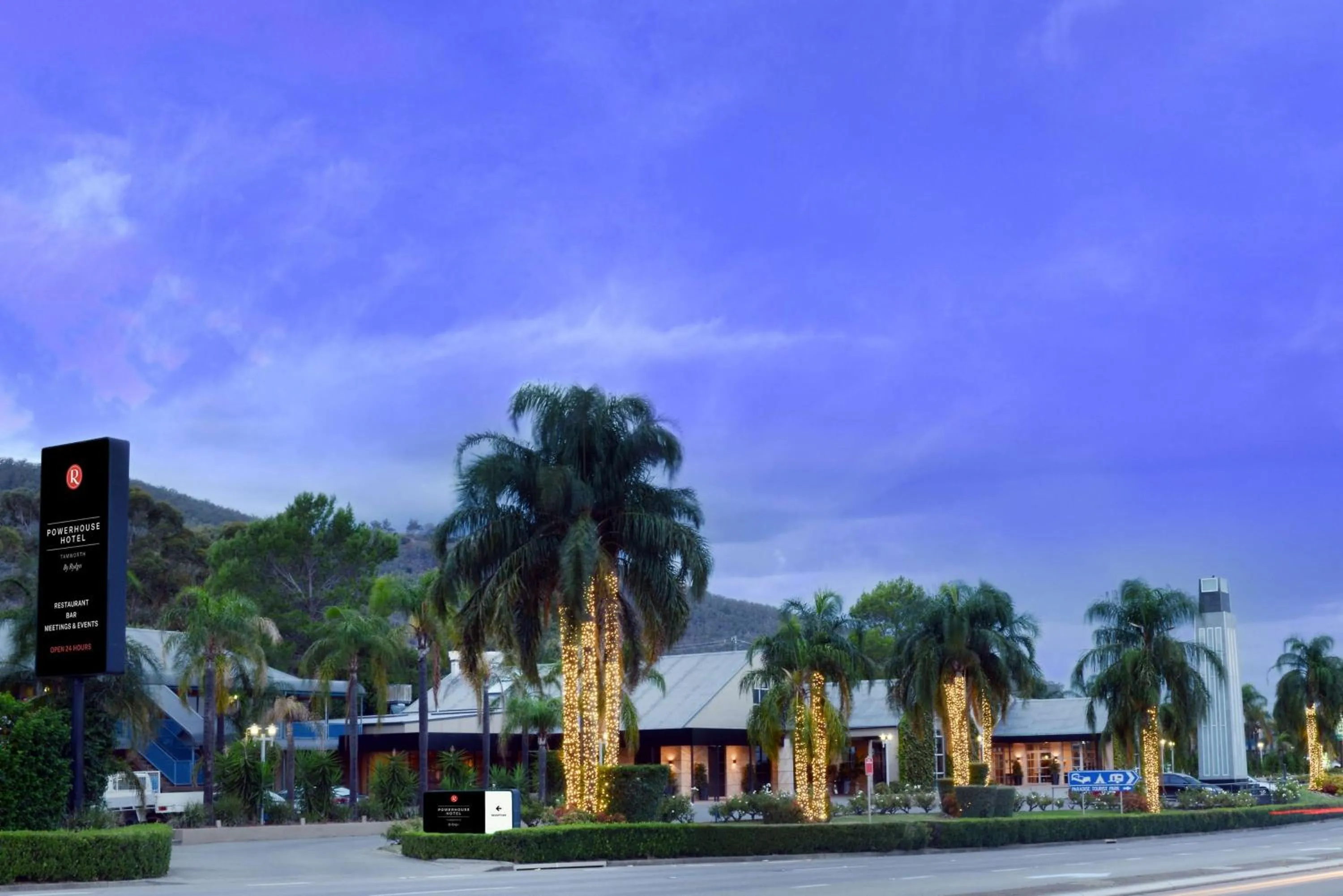 Property building in Powerhouse Hotel Tamworth by Rydges