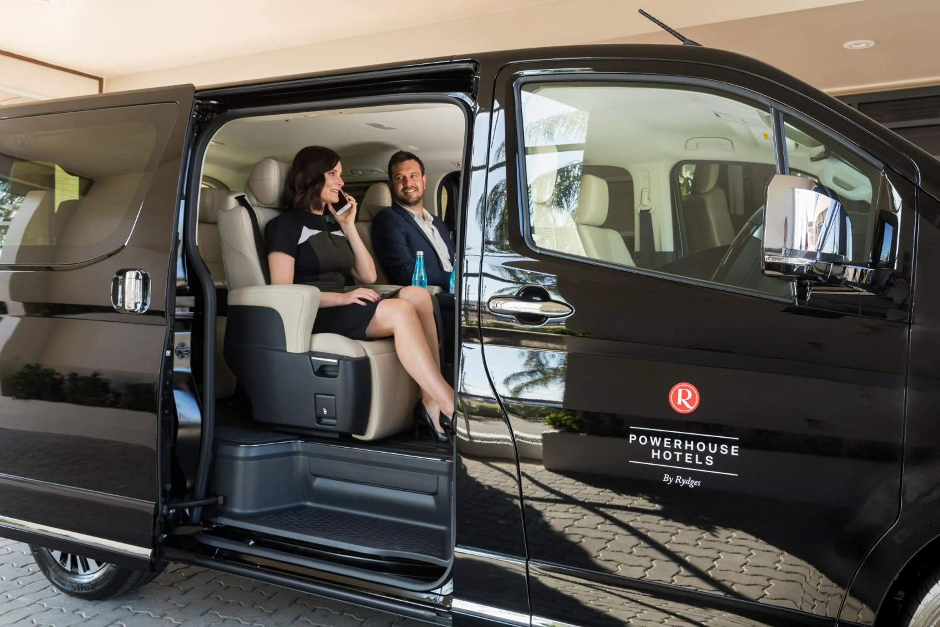 shuttle in Powerhouse Hotel Tamworth by Rydges