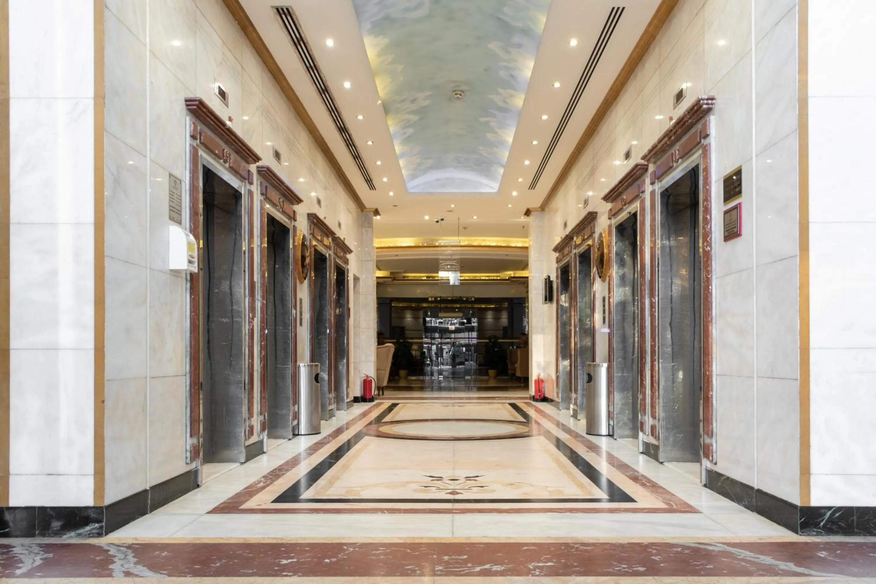 Patio in Palestine Hotel Makkah