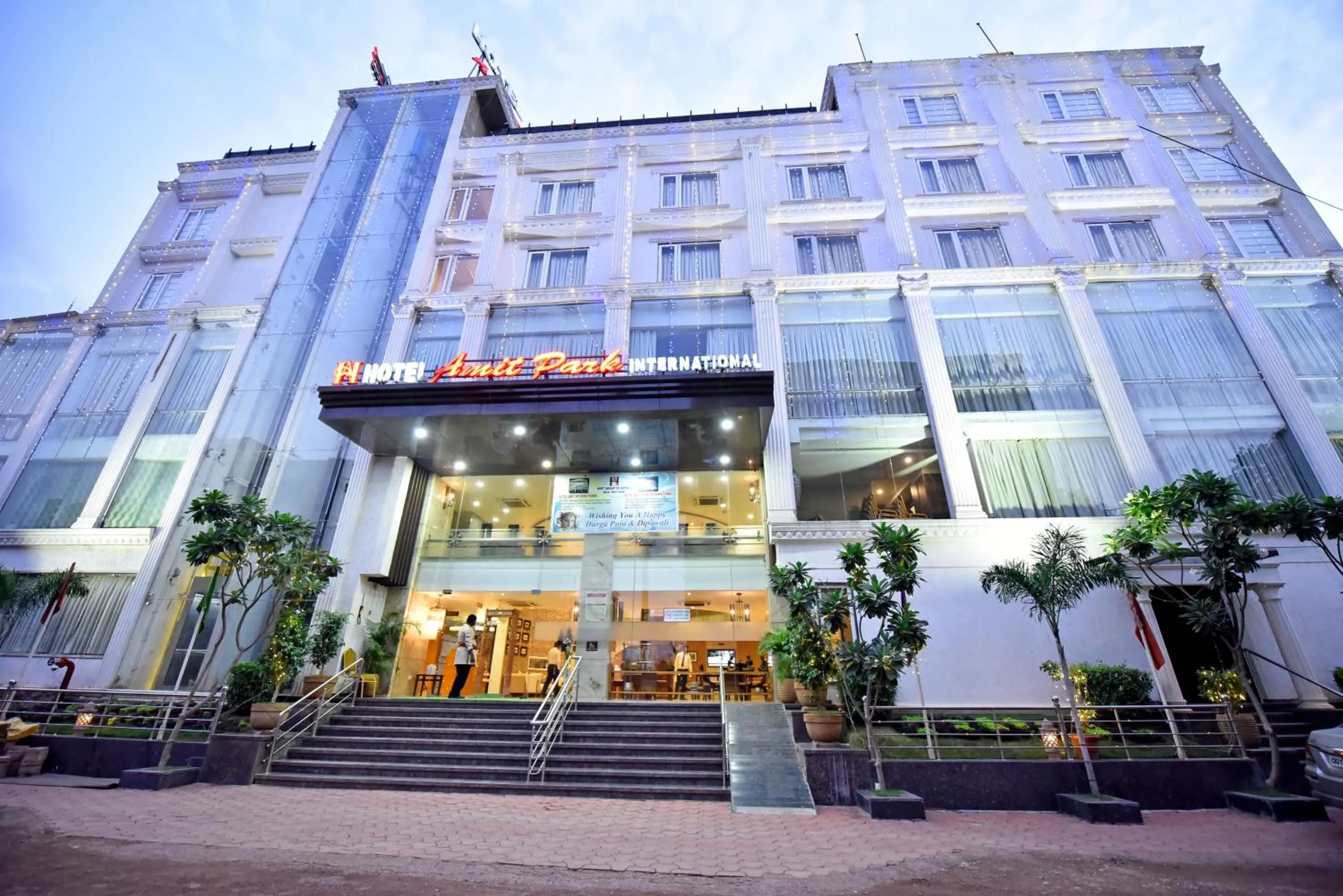 Hotel Amit Park International