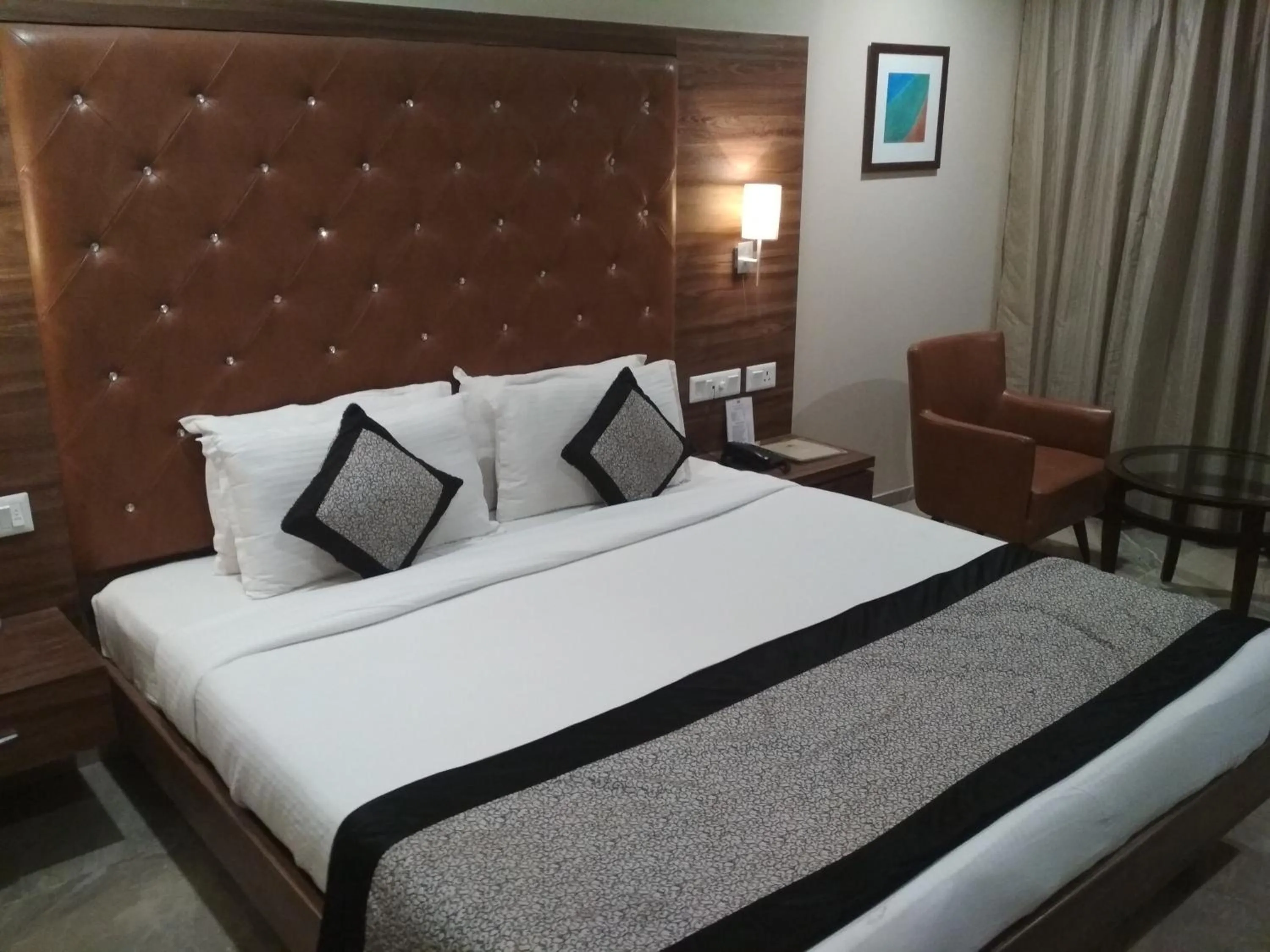 Deluxe Double Room in Hotel Amit Park International