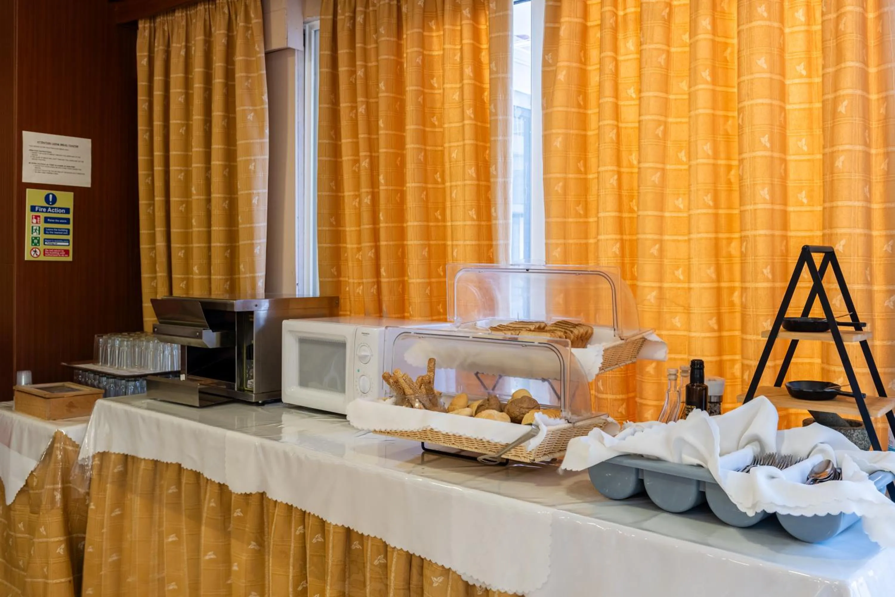 Buffet breakfast in Village Inn Studios & Family Apartments