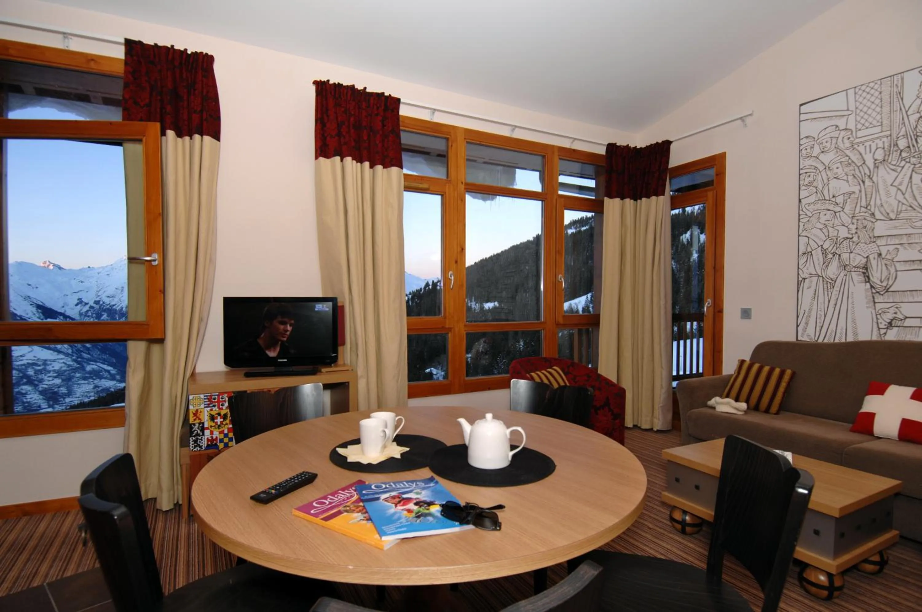 Dining area in Résidence Odalys Edenarc