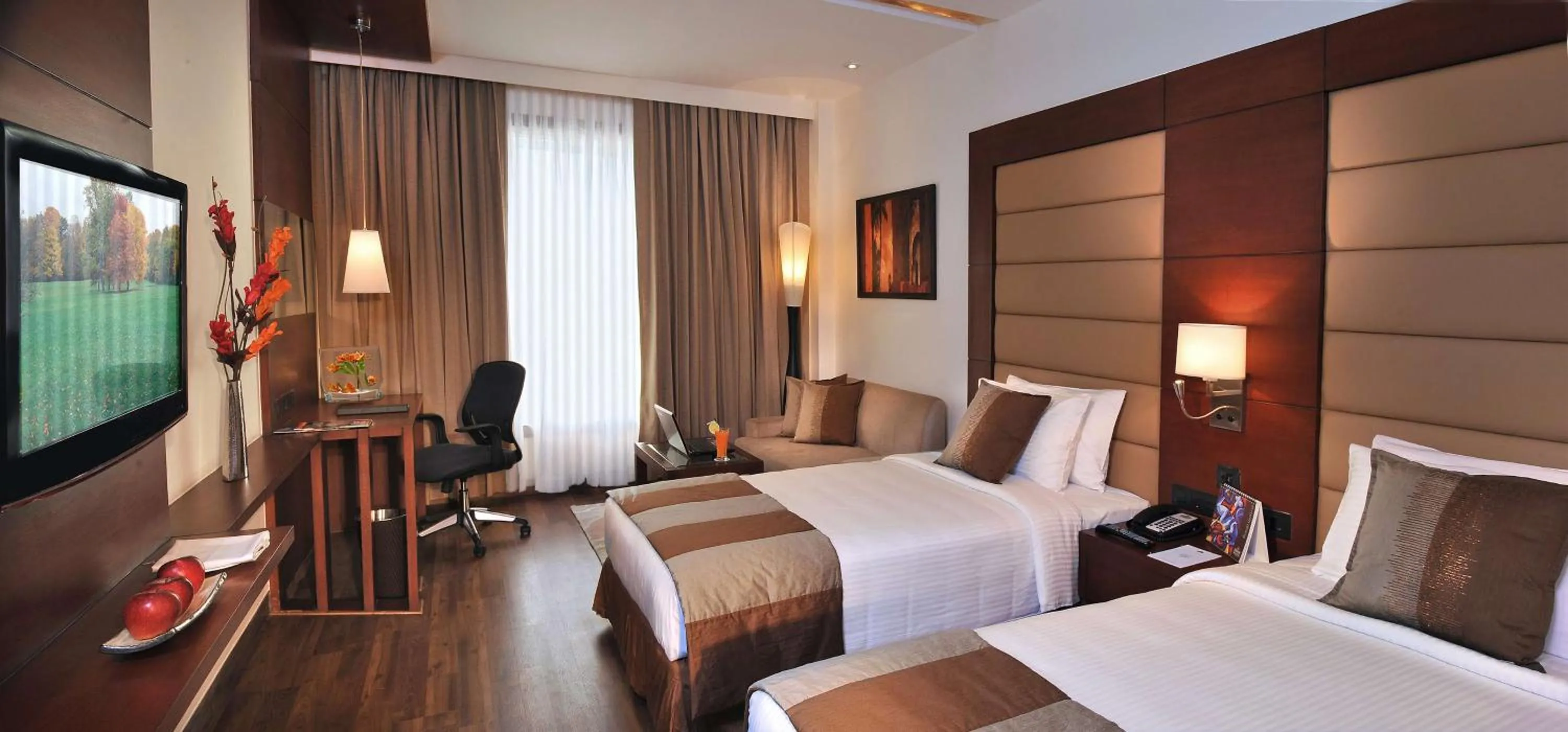 Photo of the whole room, Bed in Country Inn & Suites by Radisson, Gurugram Sector 12