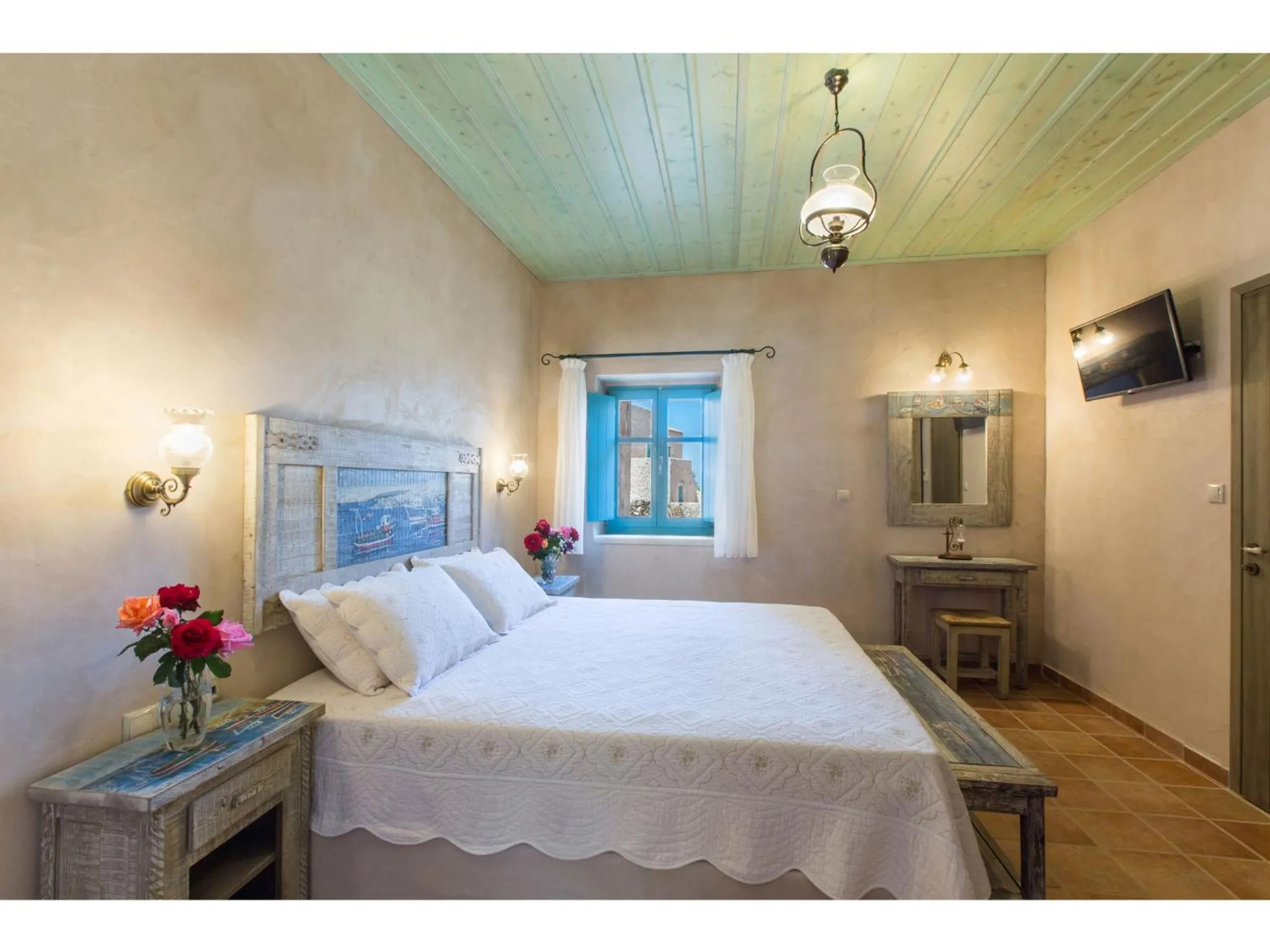 Bedroom, Bed in Pandora