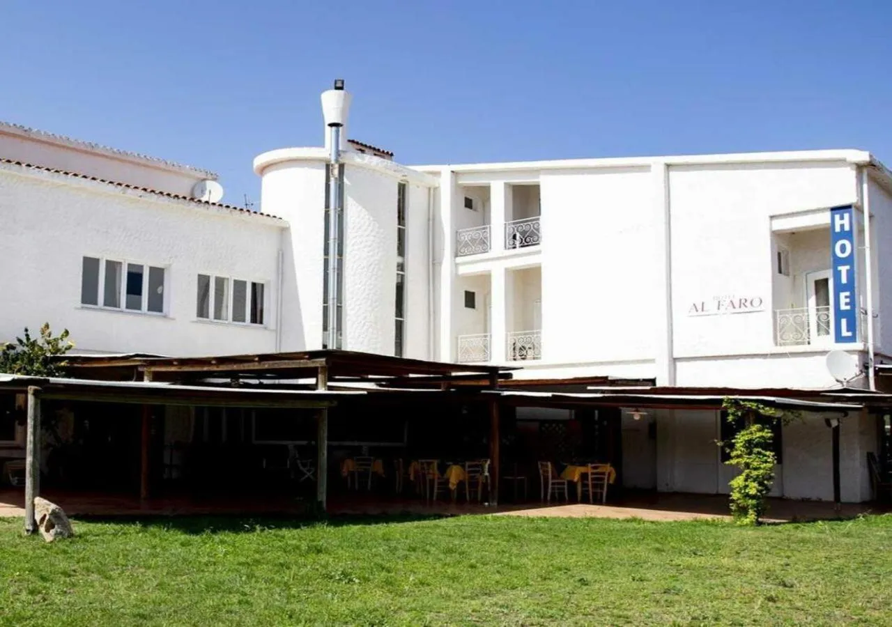 Property Building in Hotel Al Faro