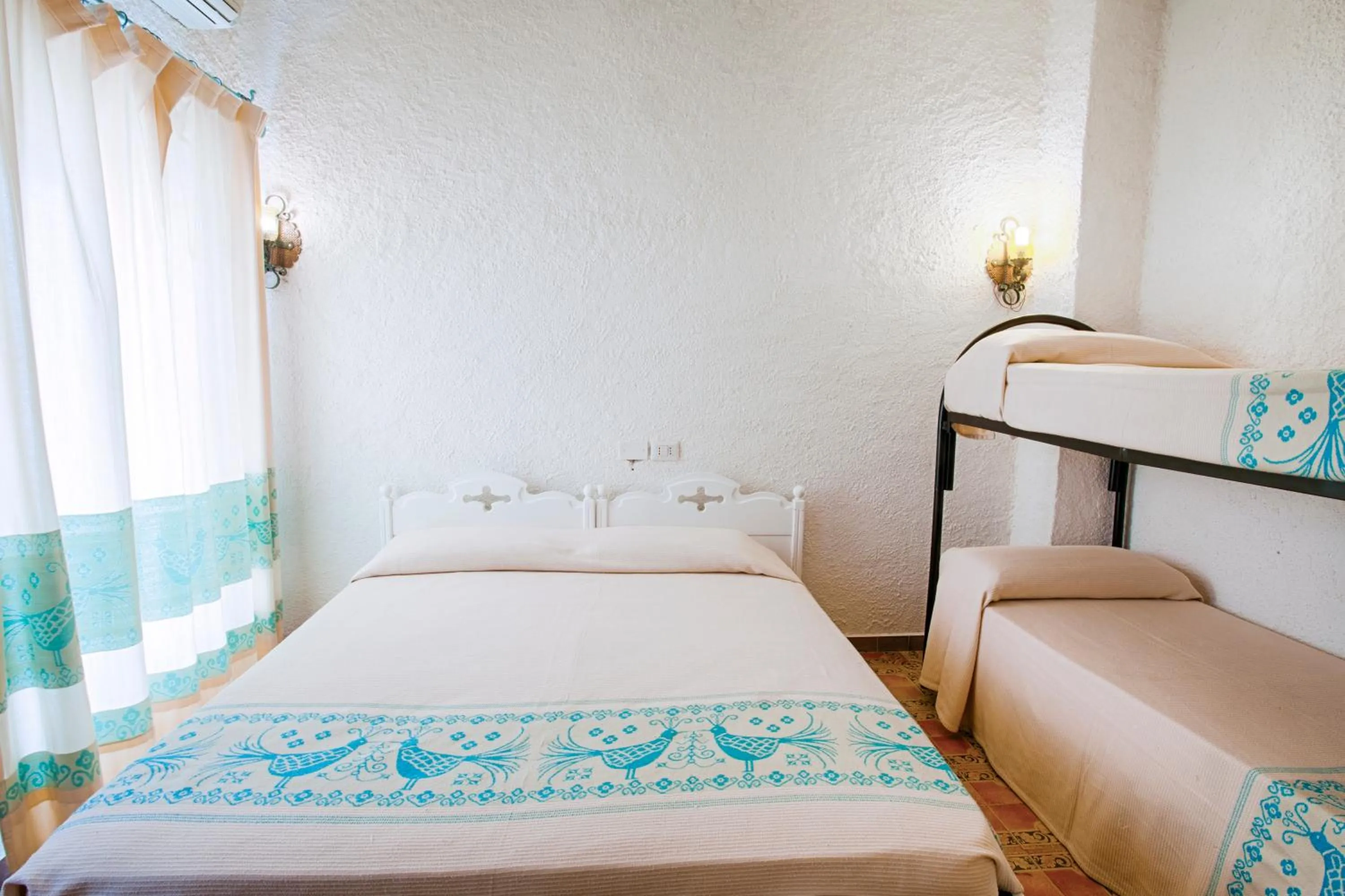 Bed in Hotel Al Faro