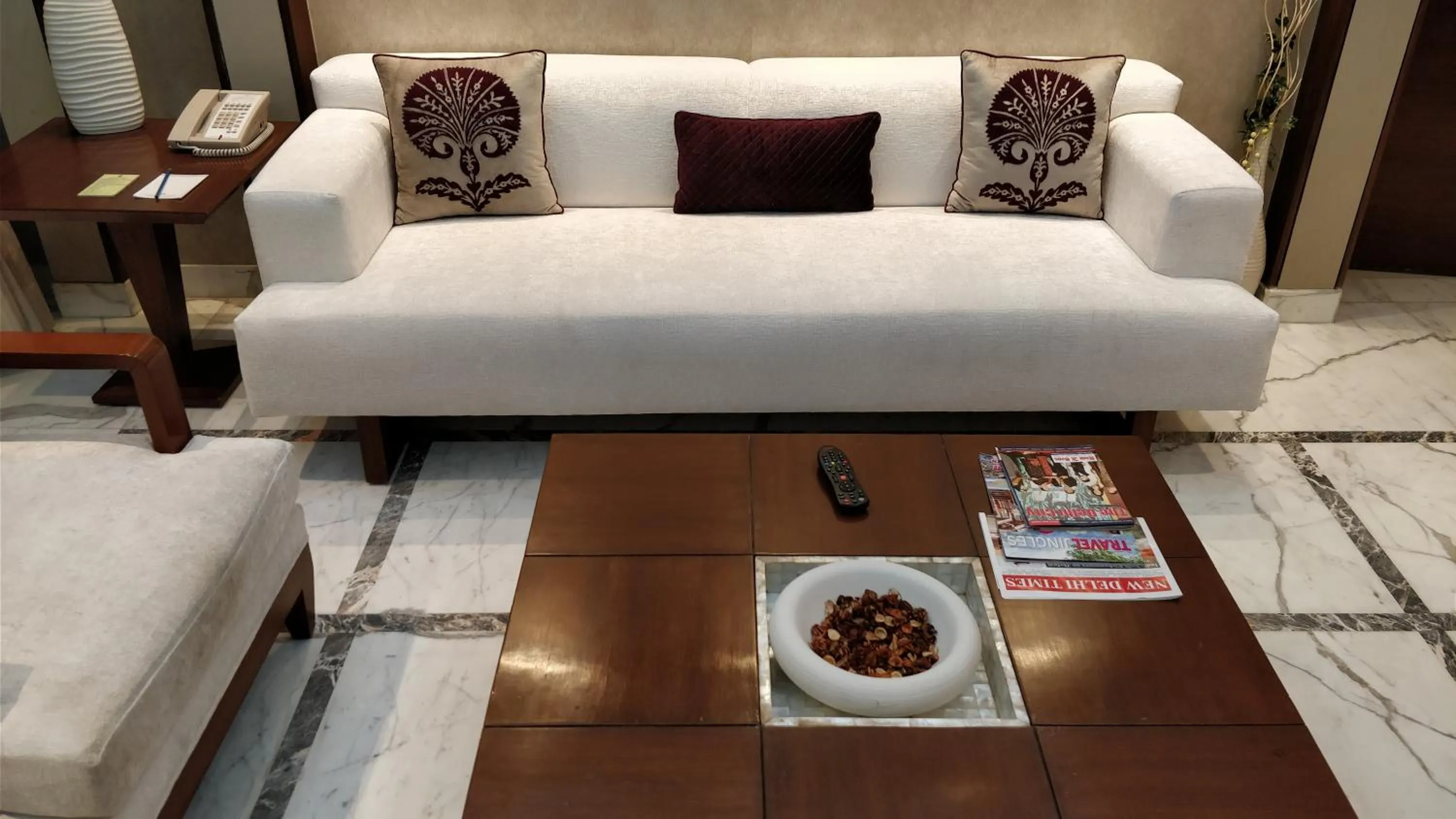 Living room in Jaypee Vasant Continental