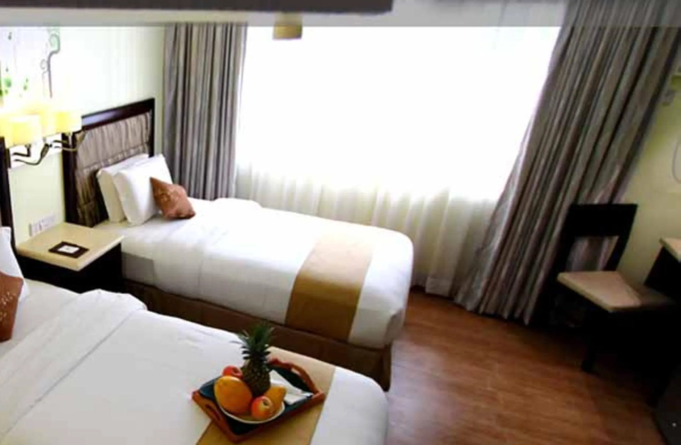 Day, Bed in Diamond Suites and Residences