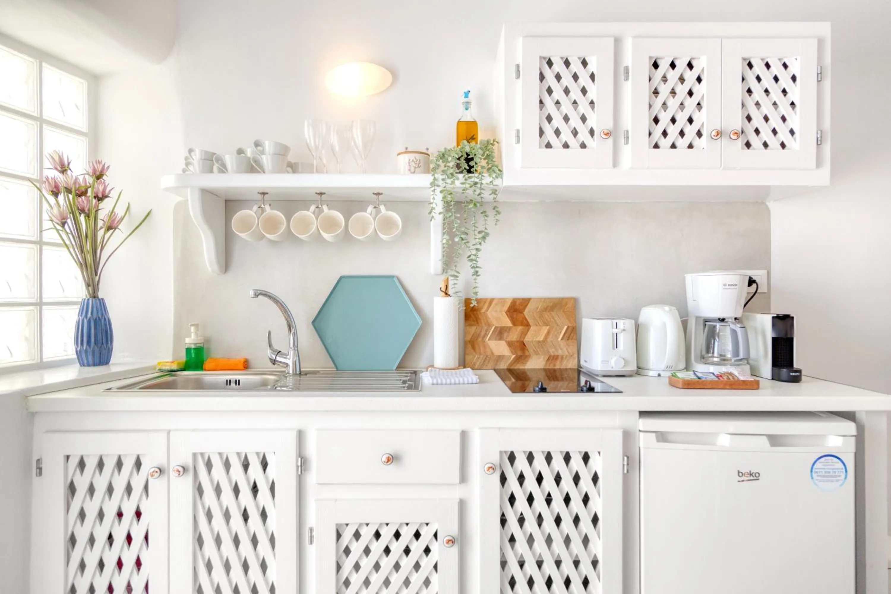 Kitchen or kitchenette in Aris Caves