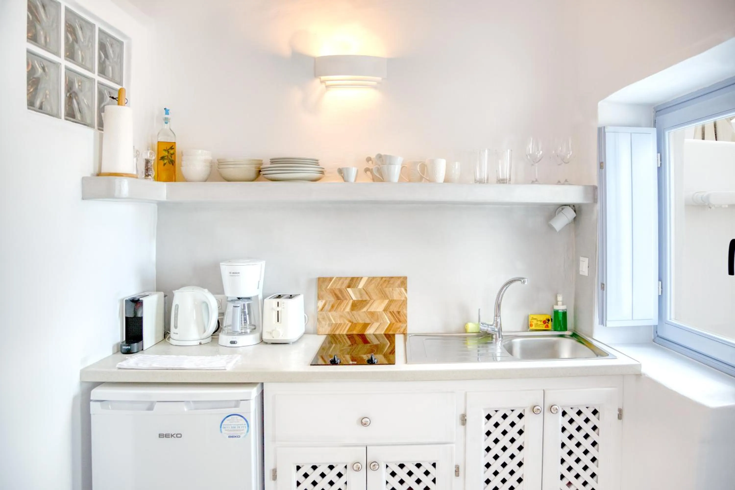 Kitchen or kitchenette in Aris Caves