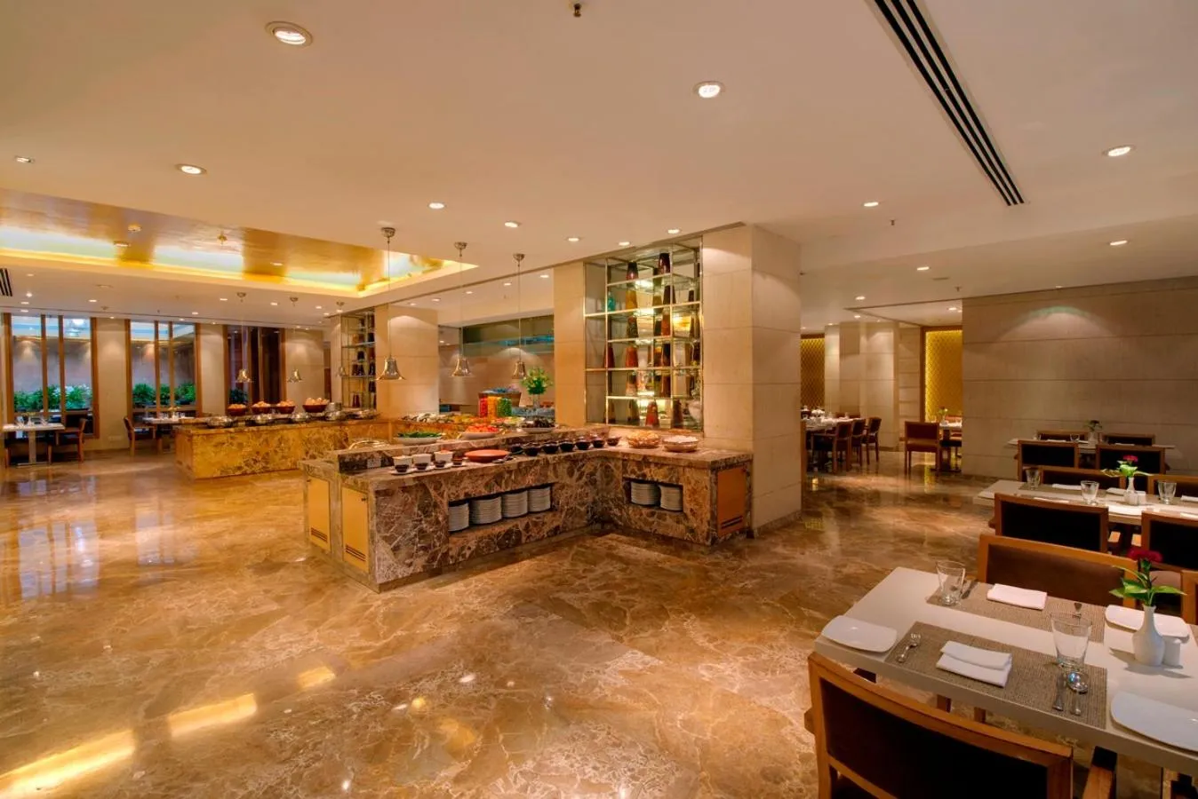 Restaurant/places to eat in Jaypee Palace Hotel